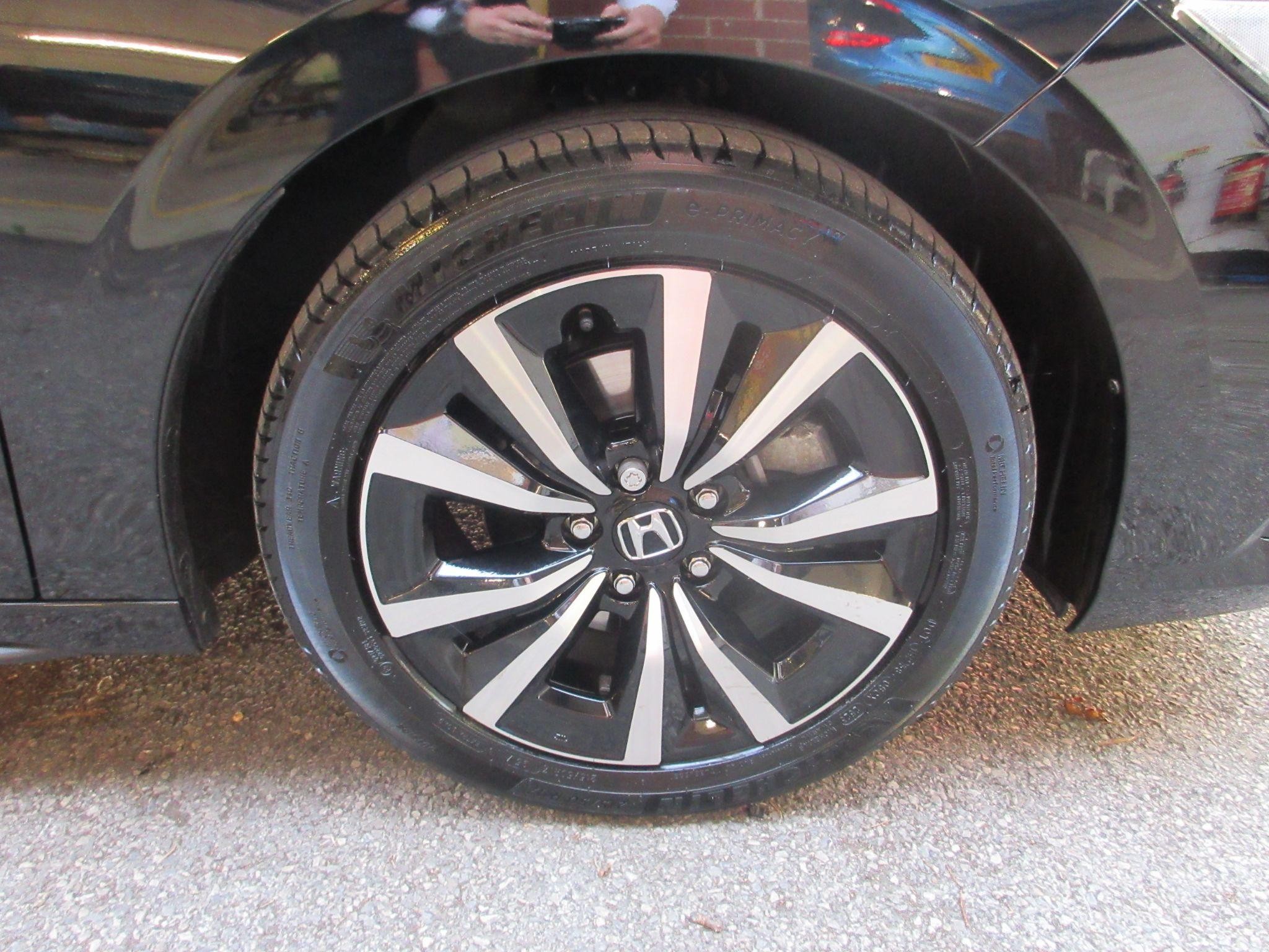 Honda Civic Image 11