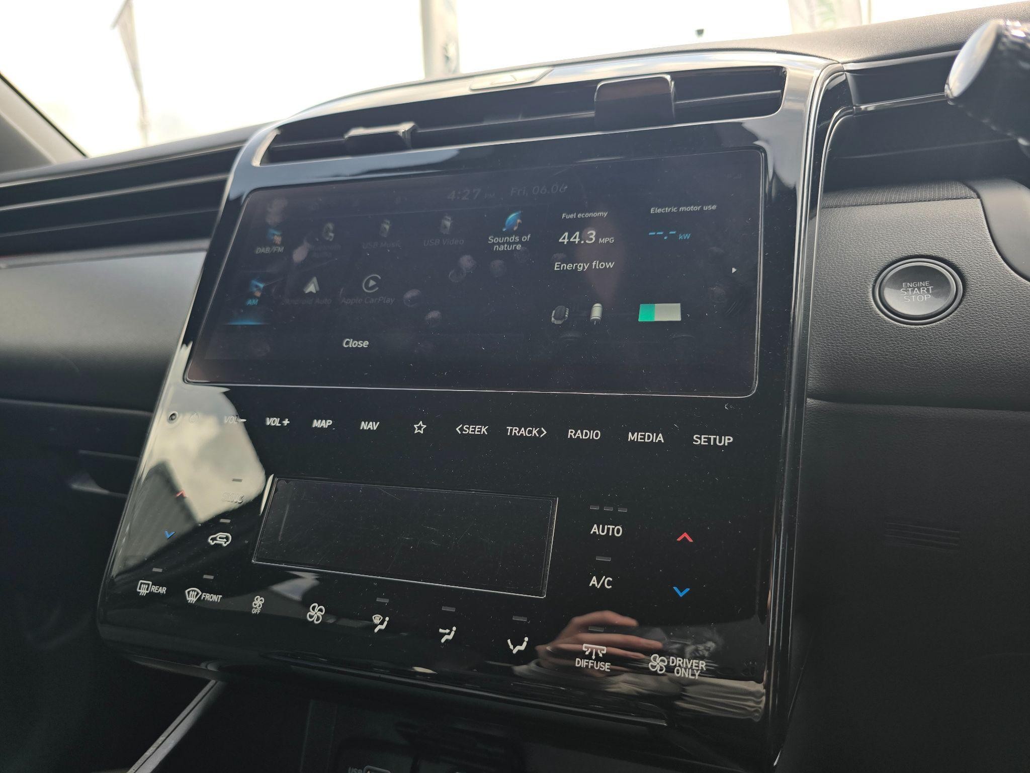 Hyundai TUCSON Image 12