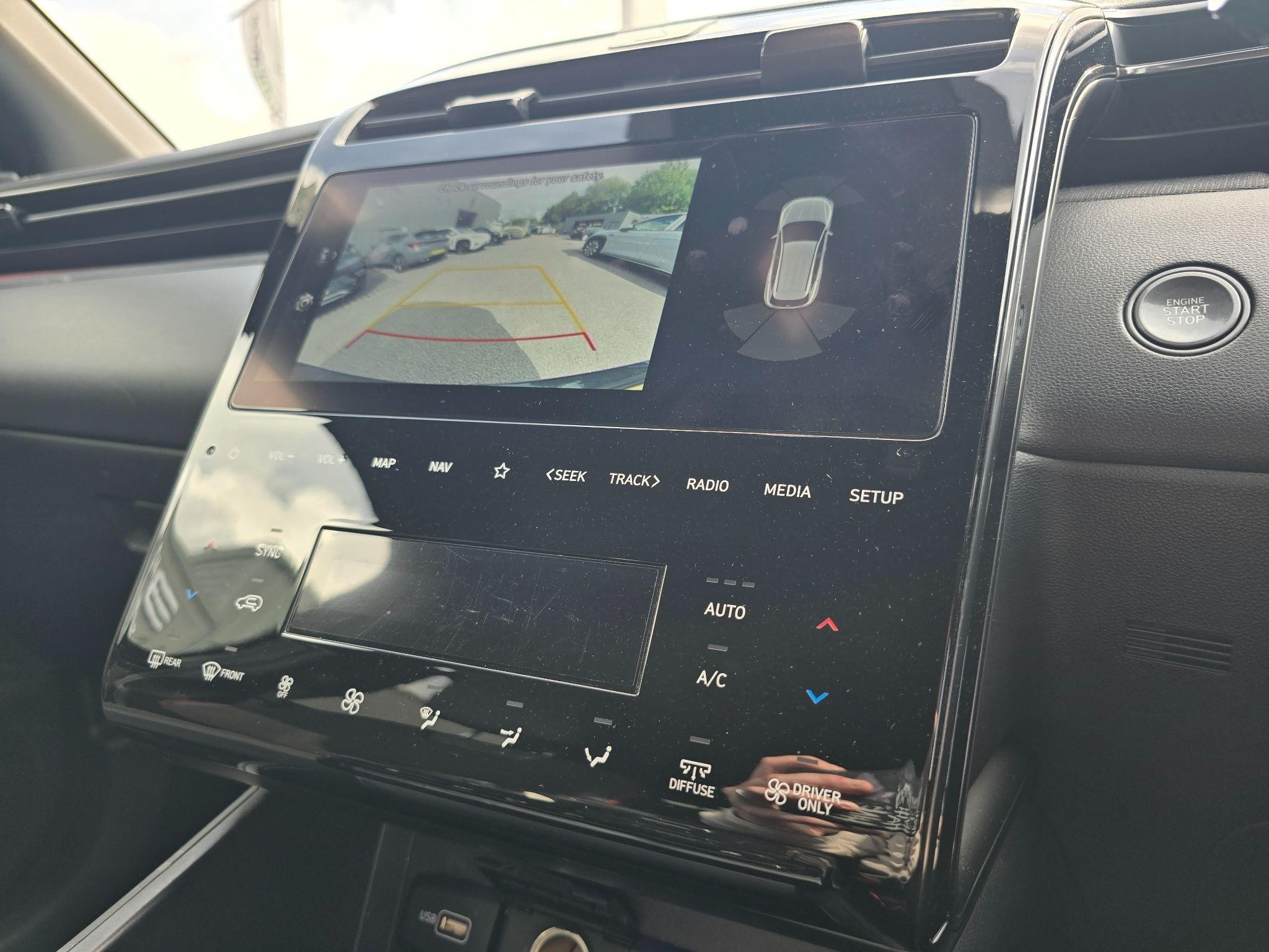 Hyundai TUCSON Image 14