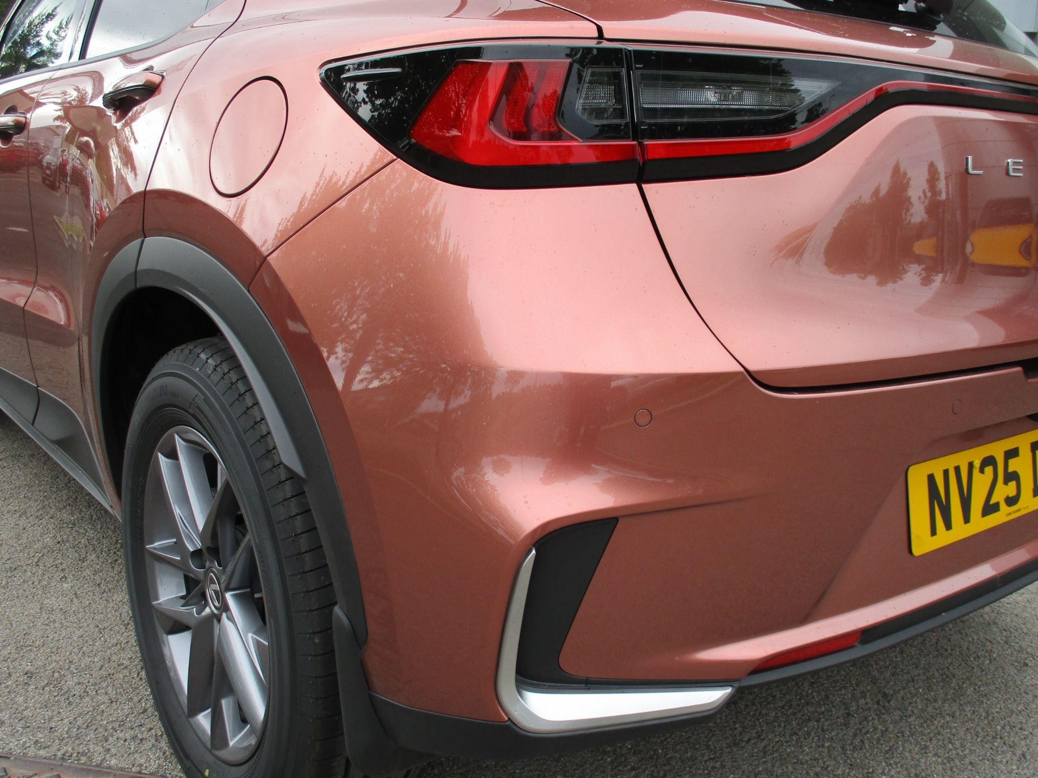 Lexus LBX Image 16