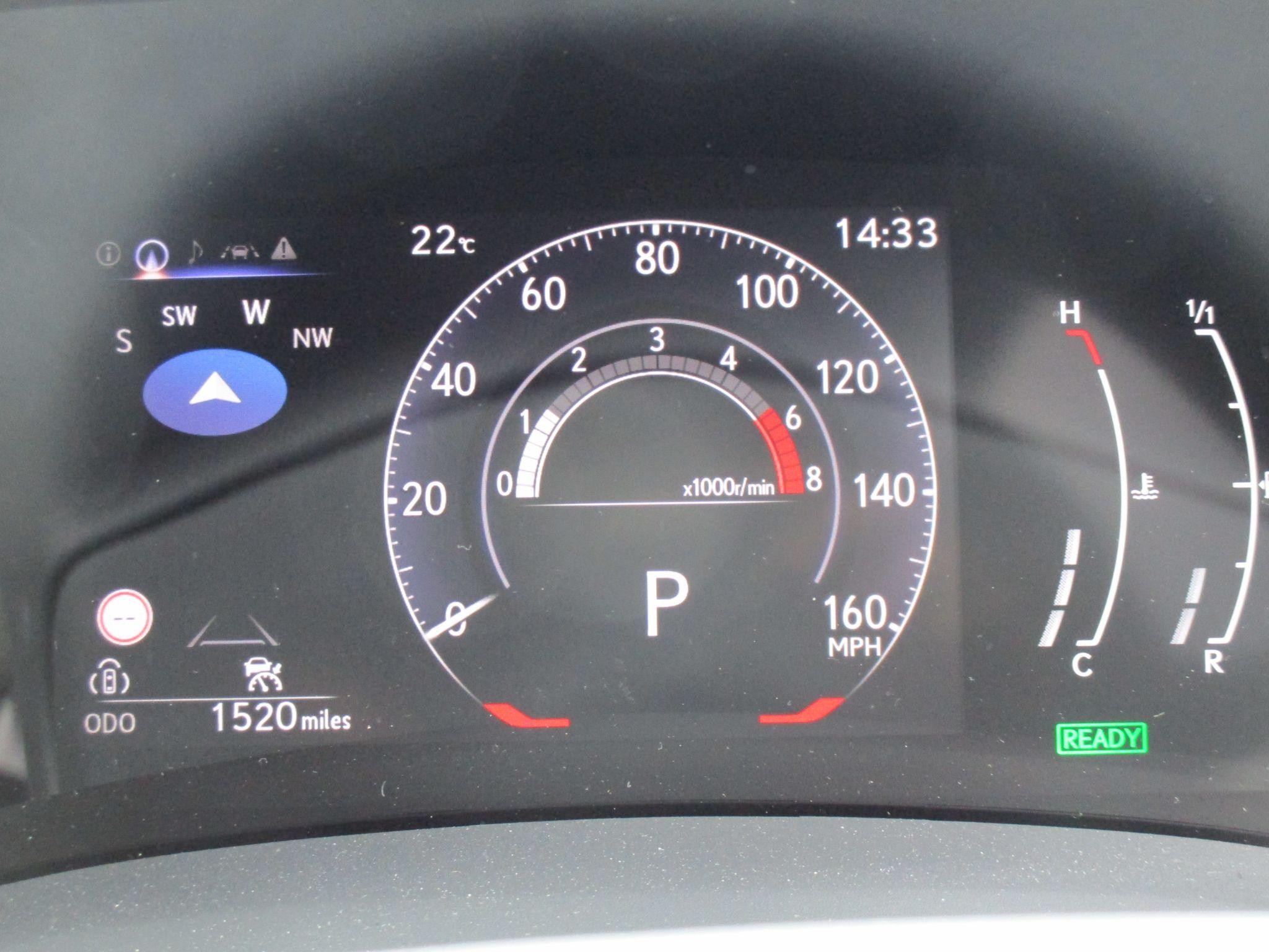 Lexus LBX Image 24