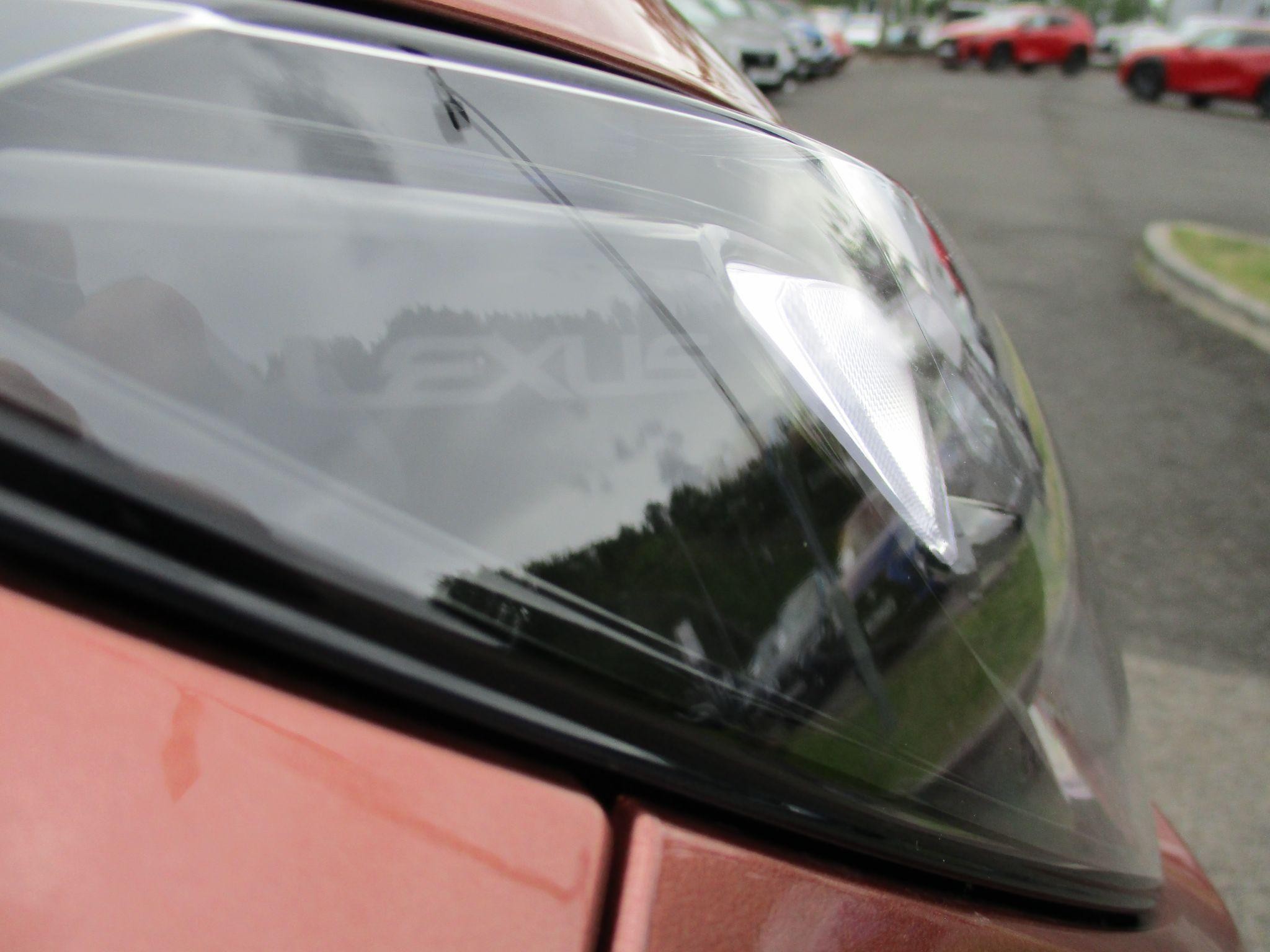 Lexus LBX Image 30