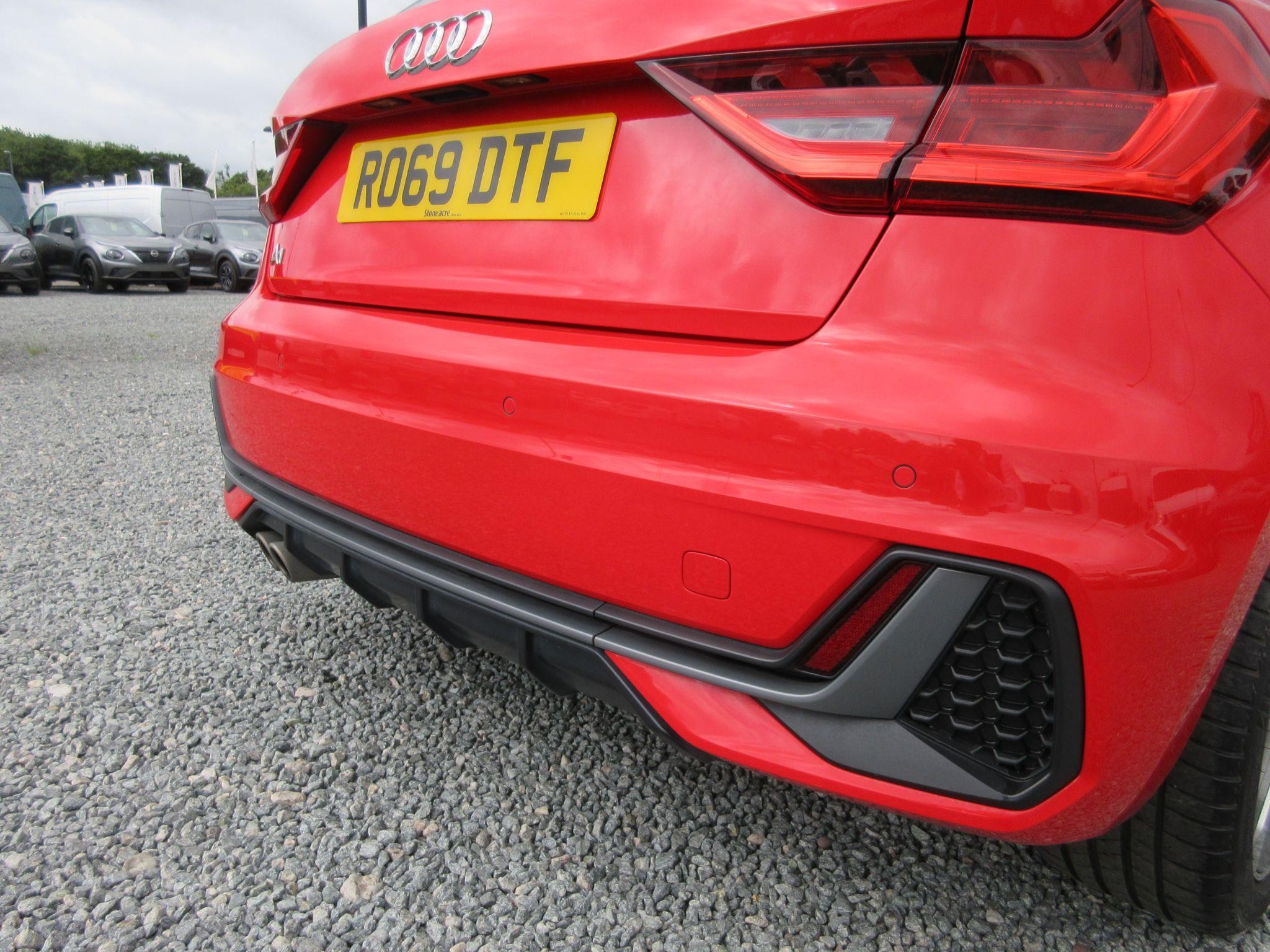 Audi A1 Image 33