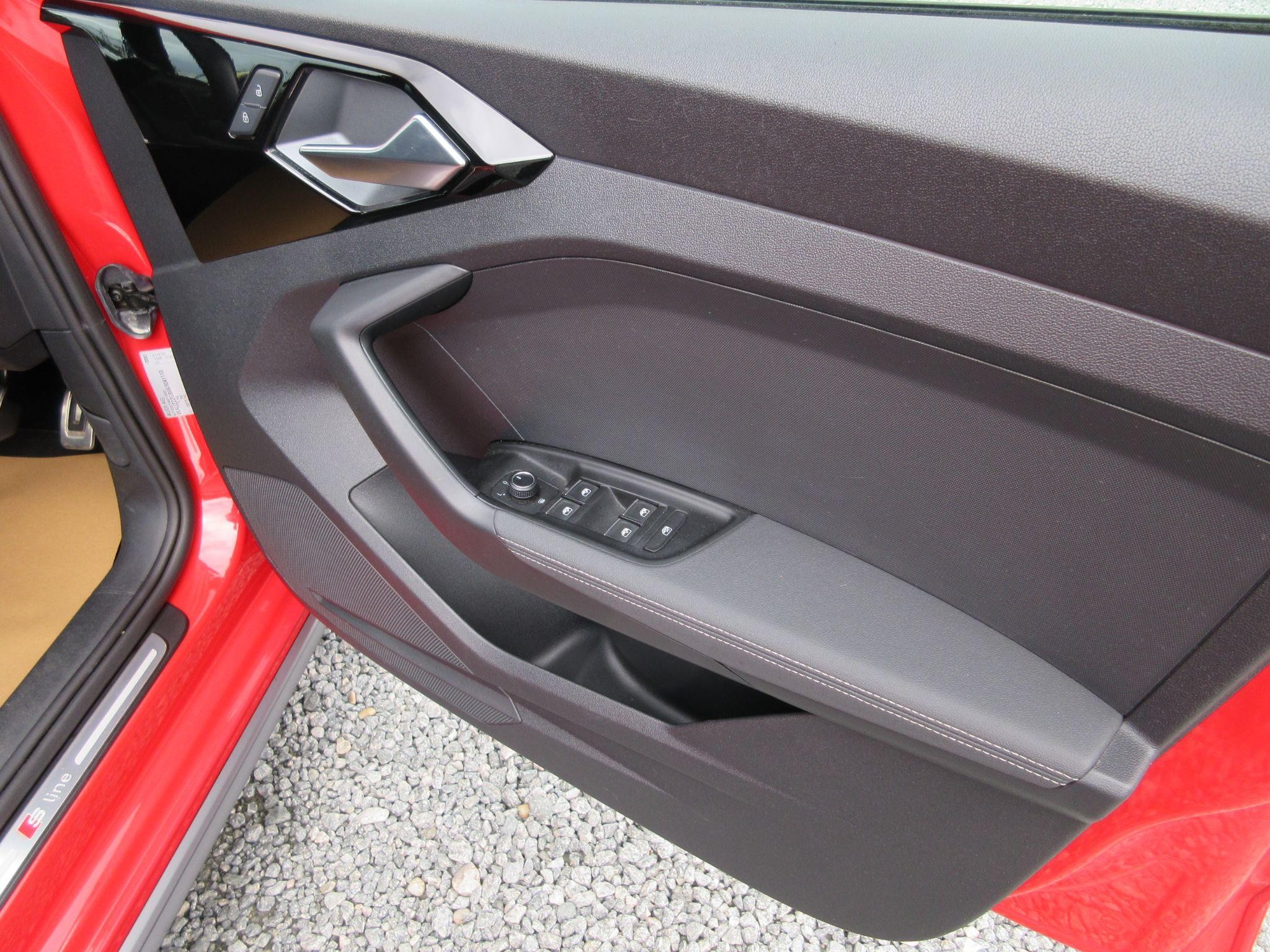 Audi A1 Image 20