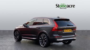 Volvo XC60 2.0h T8 18.8kWh Ultra Bright Auto AWD Euro 6 (s/s) 5dr NJ74VHM Image 2