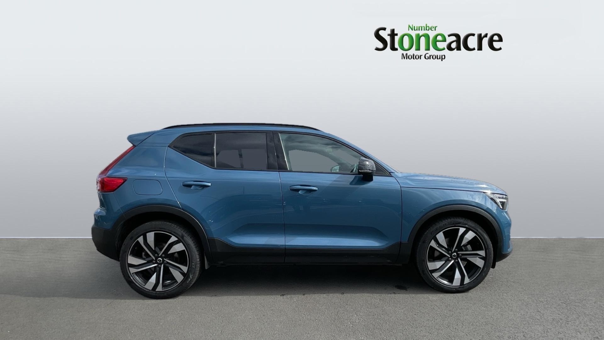 Volvo XC40 Image 3
