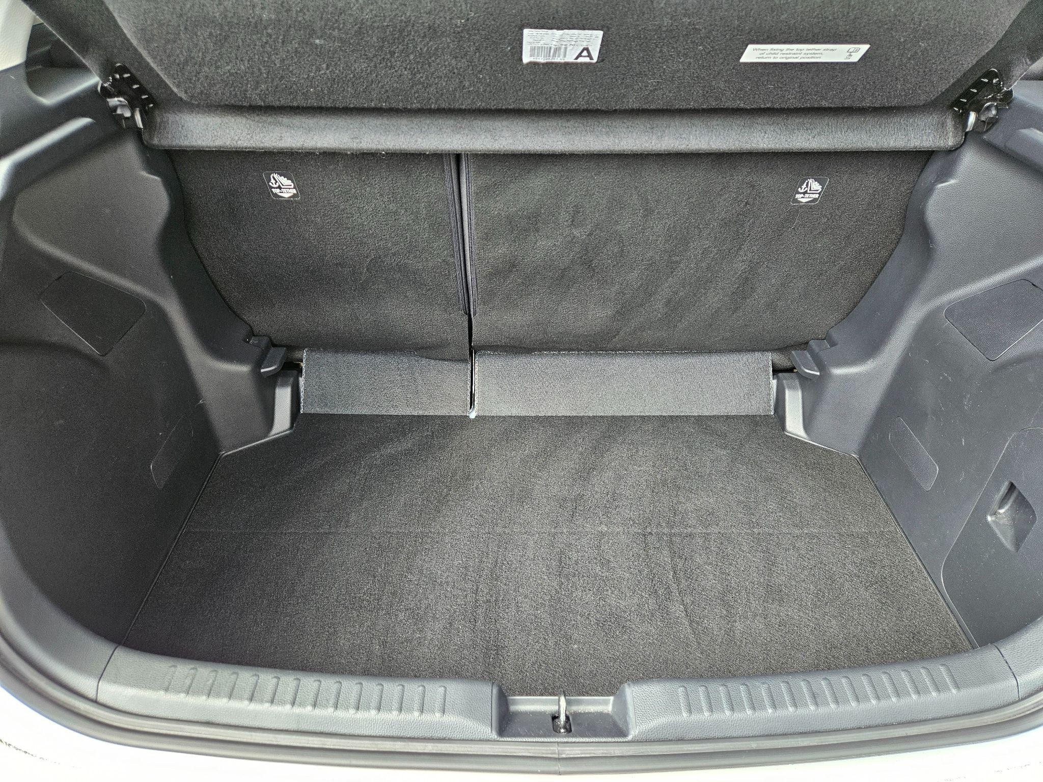 Mazda2 Hybrid Image 10