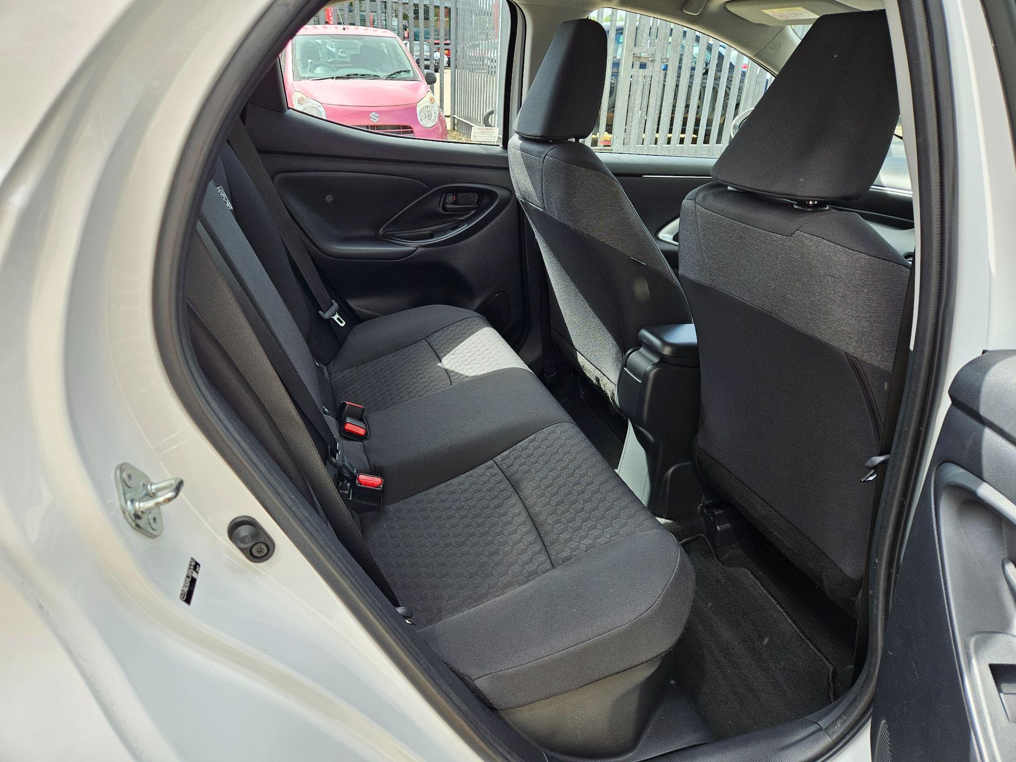 Mazda2 Hybrid Image 17