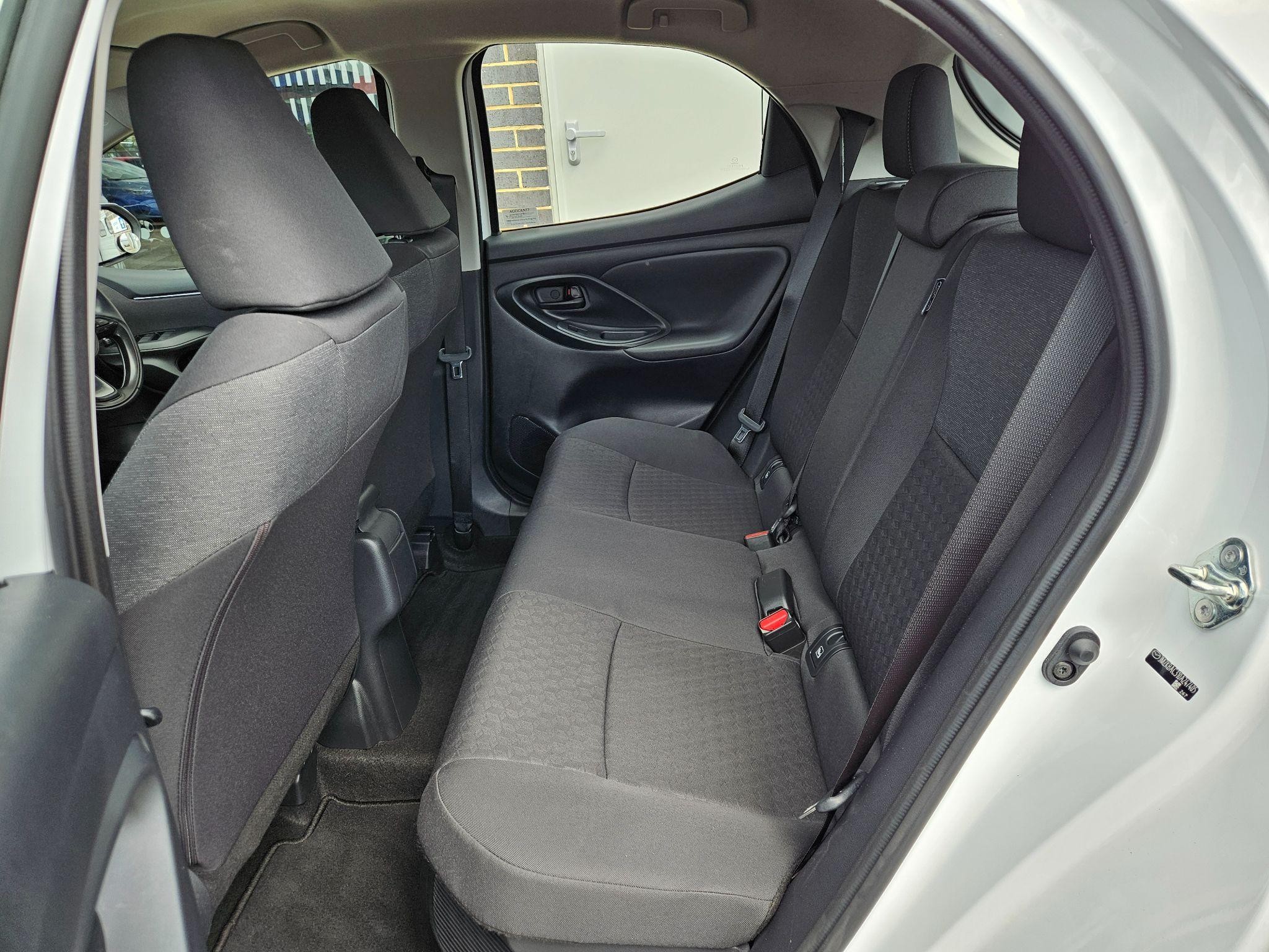 Mazda2 Hybrid Image 18