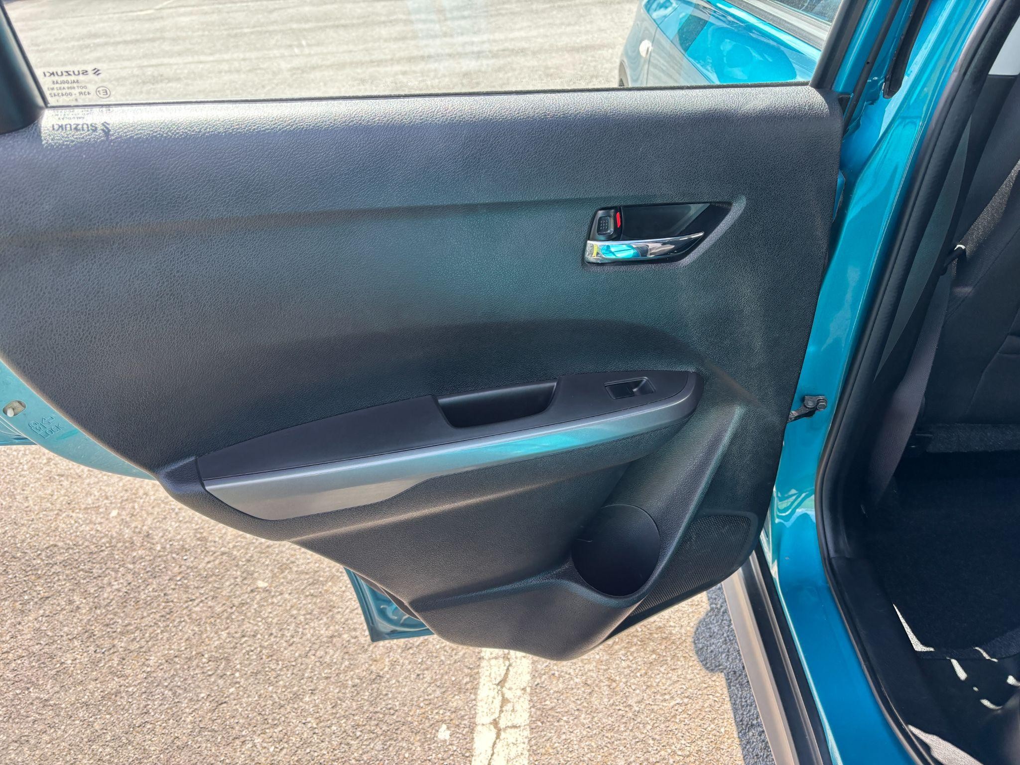 Suzuki Vitara Image 33