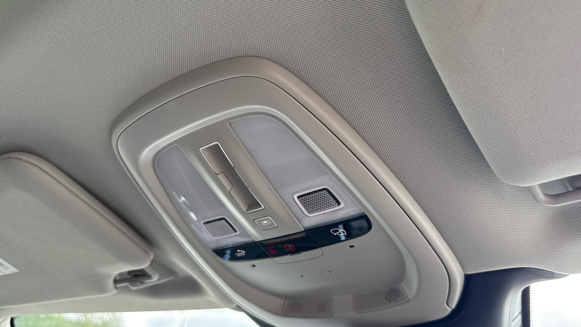 Volvo XC90 Image 18