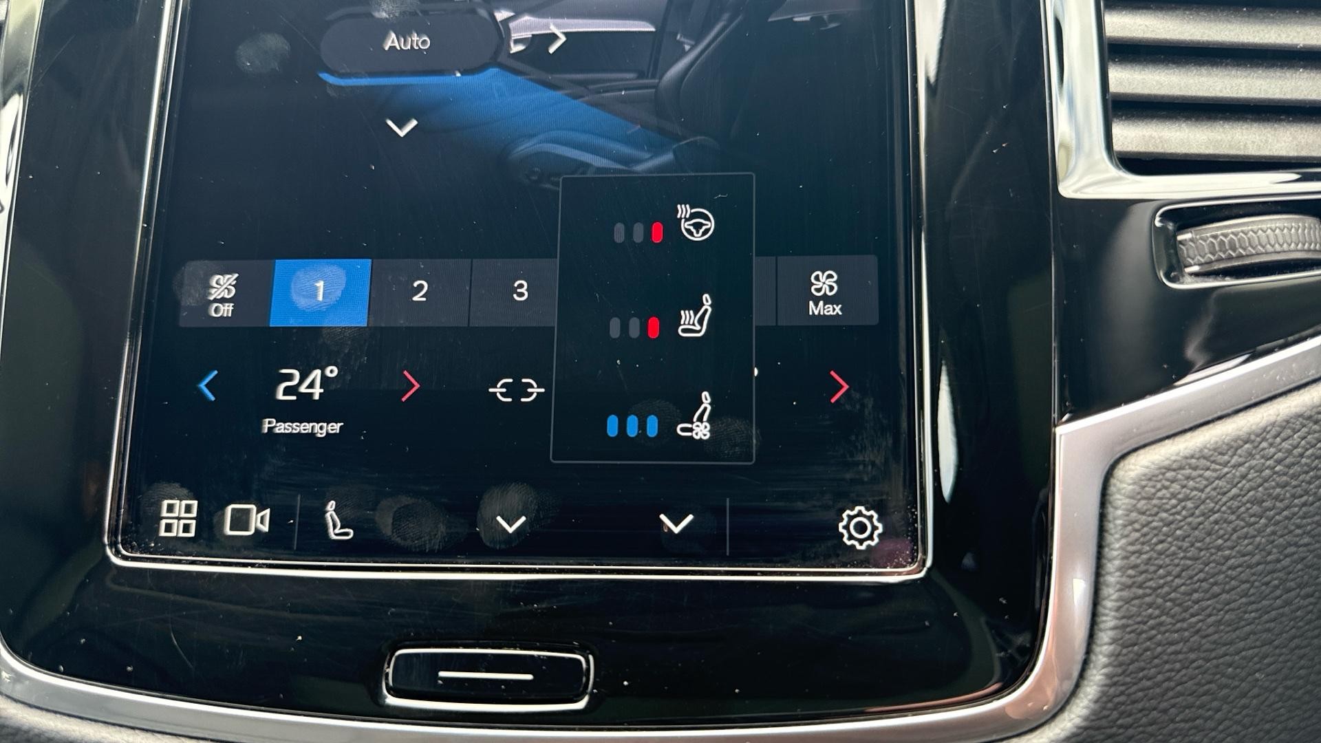 Volvo XC90 Image 28