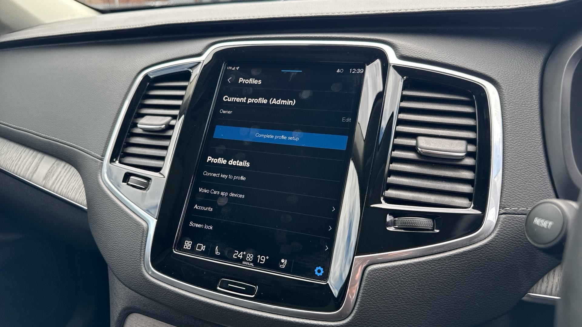 Volvo XC90 Image 31