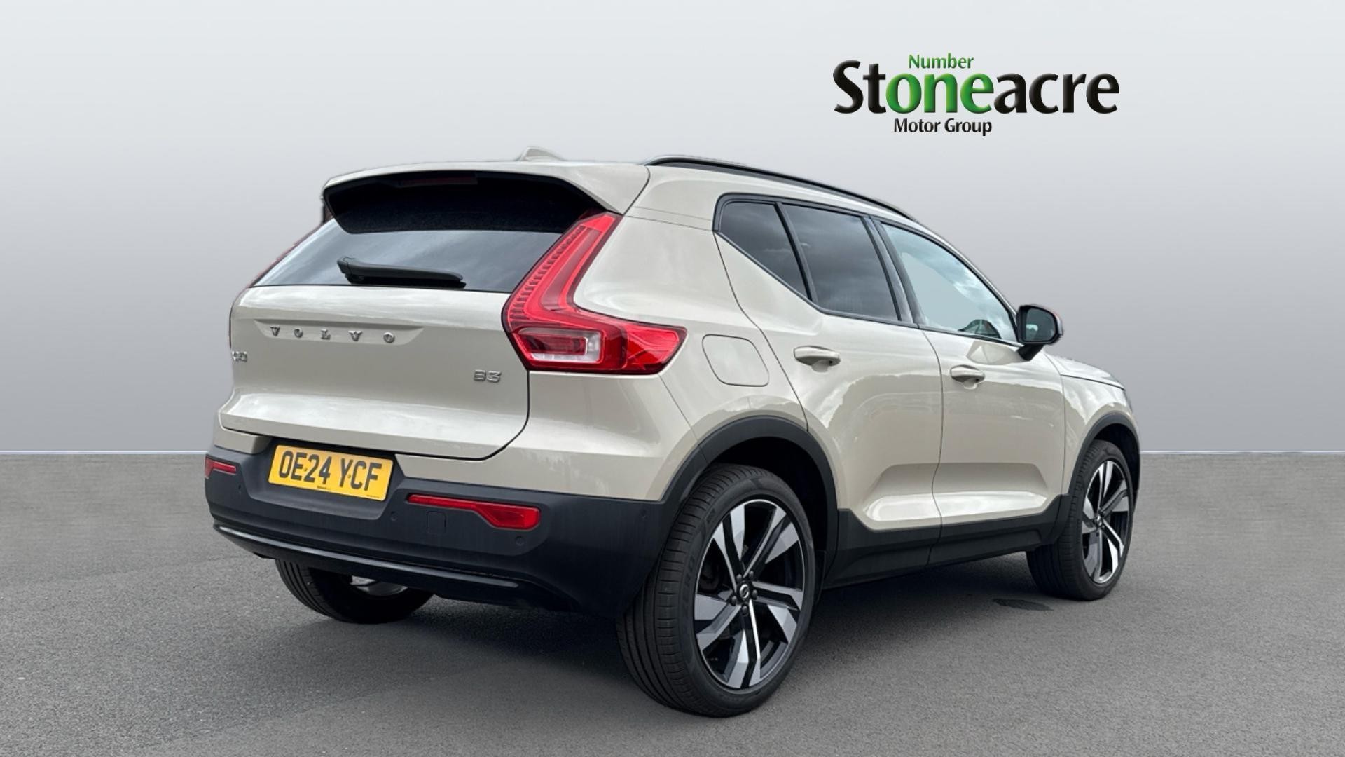 Volvo XC40 Image 2