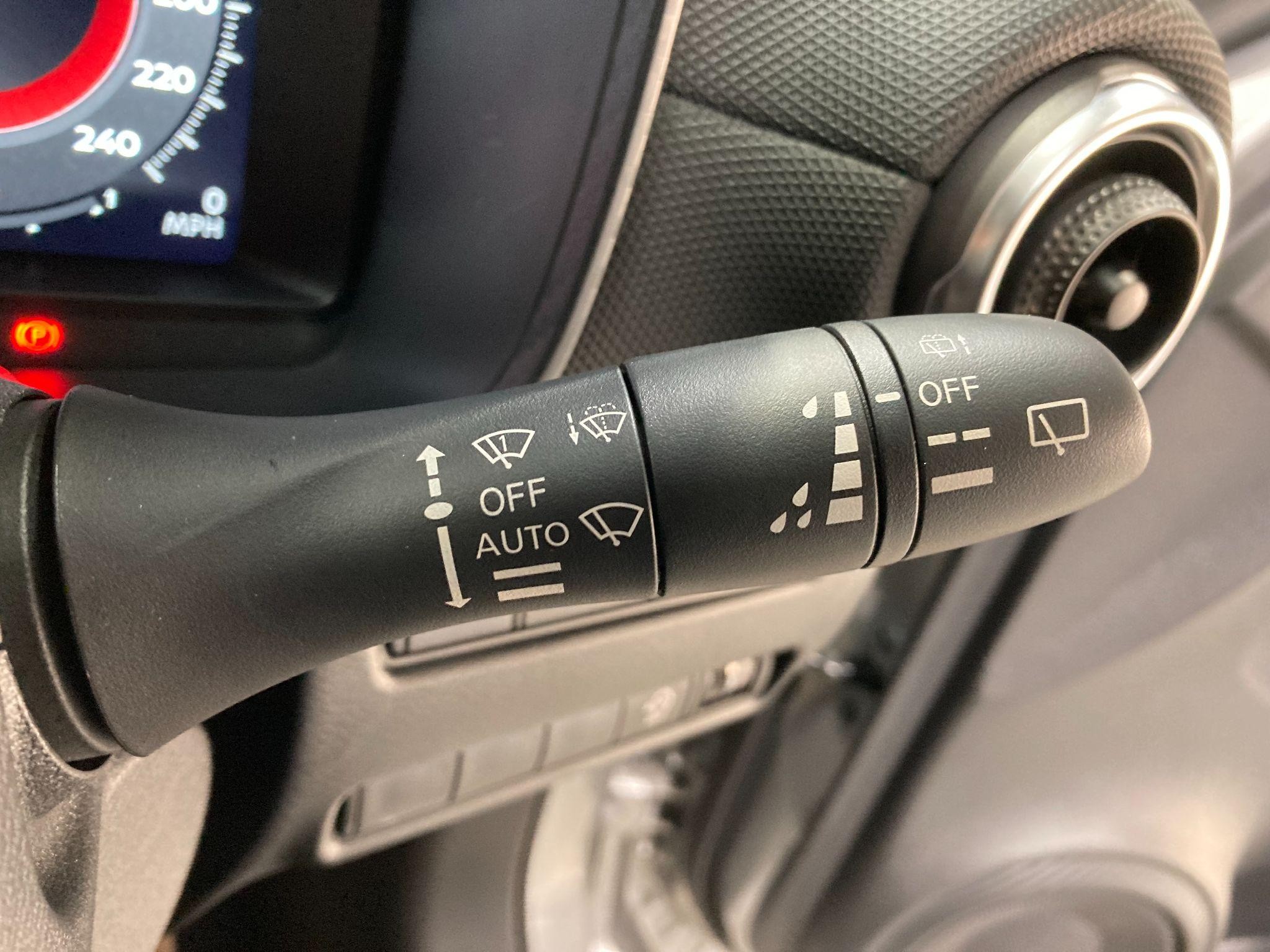 Nissan Juke Image 44