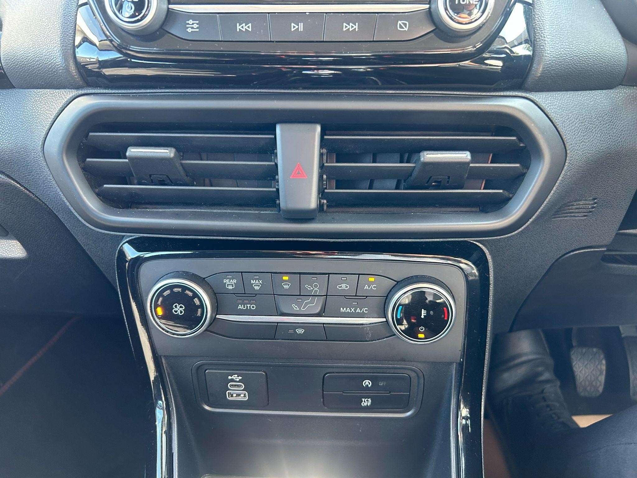 Ford EcoSport Image 15