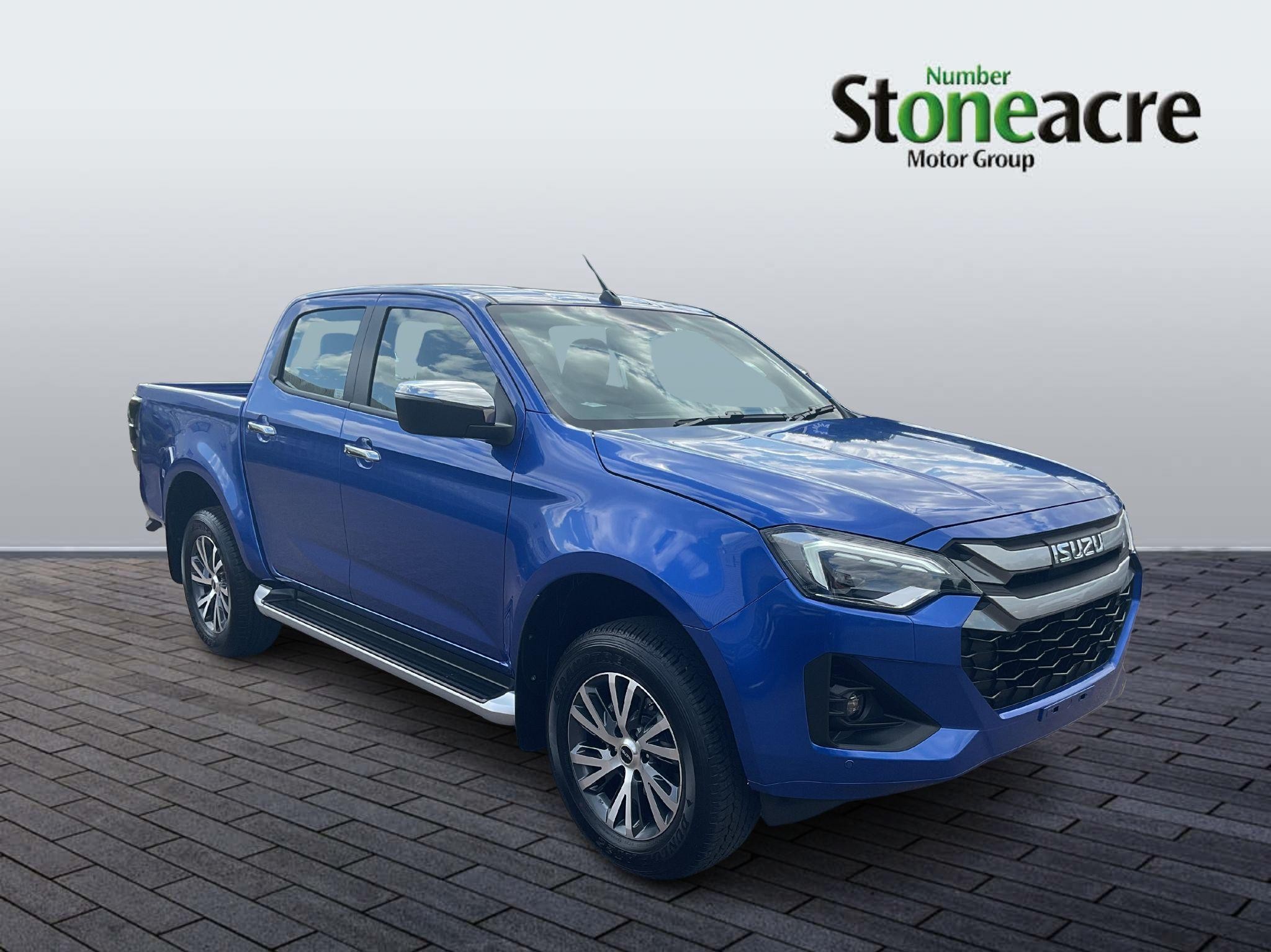 Isuzu D-Max DL40 Image 1