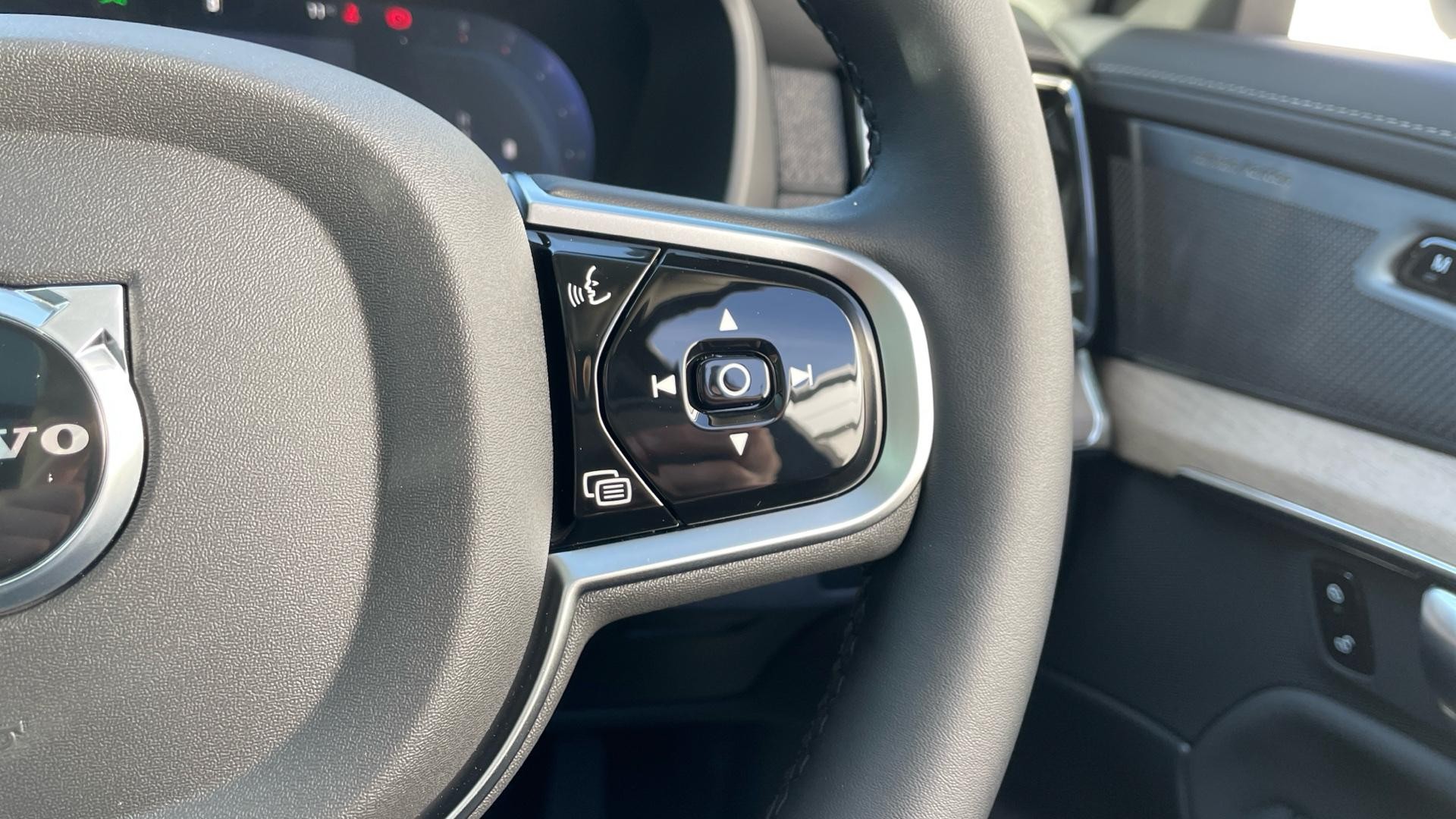 Volvo XC90 Image 20