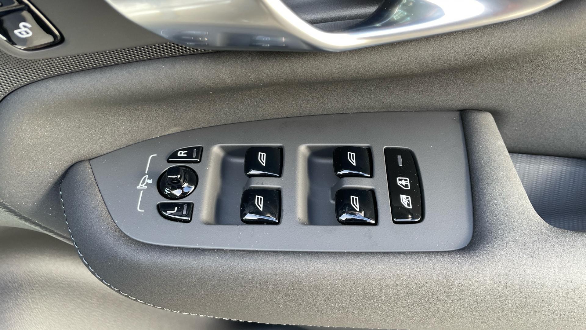 Volvo XC90 Image 29