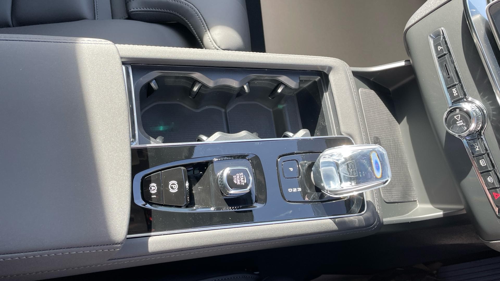 Volvo XC90 Image 32