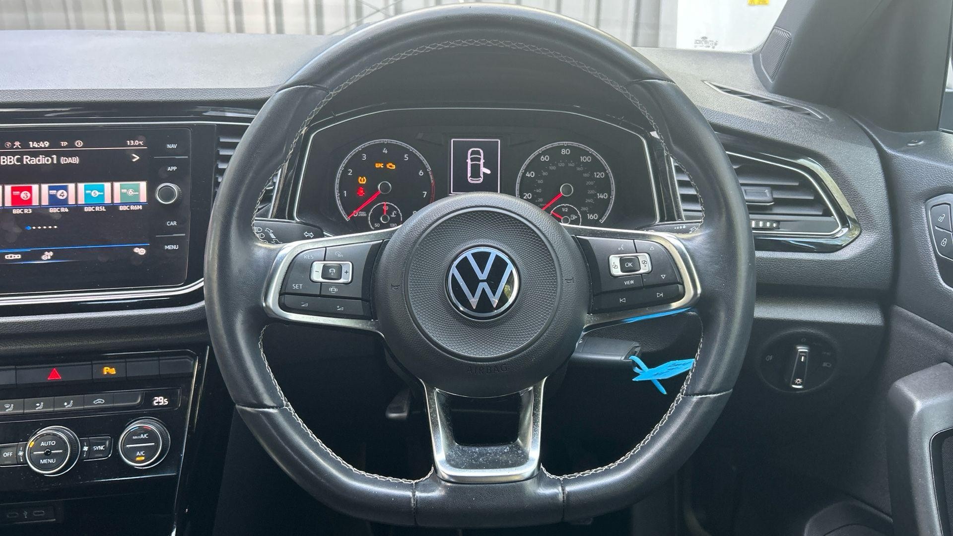 Volkswagen T-Roc Image 12