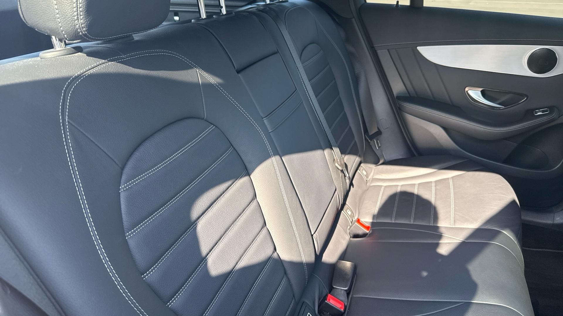 Mercedes-Benz GLC Image 6