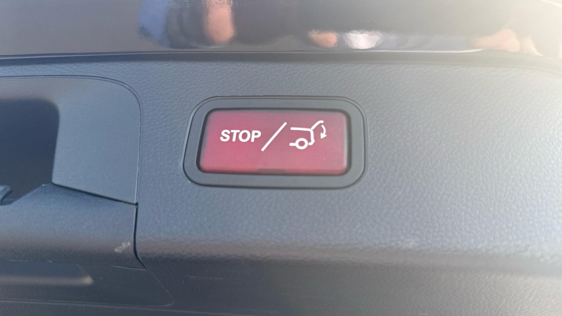 Mercedes-Benz GLC Image 34
