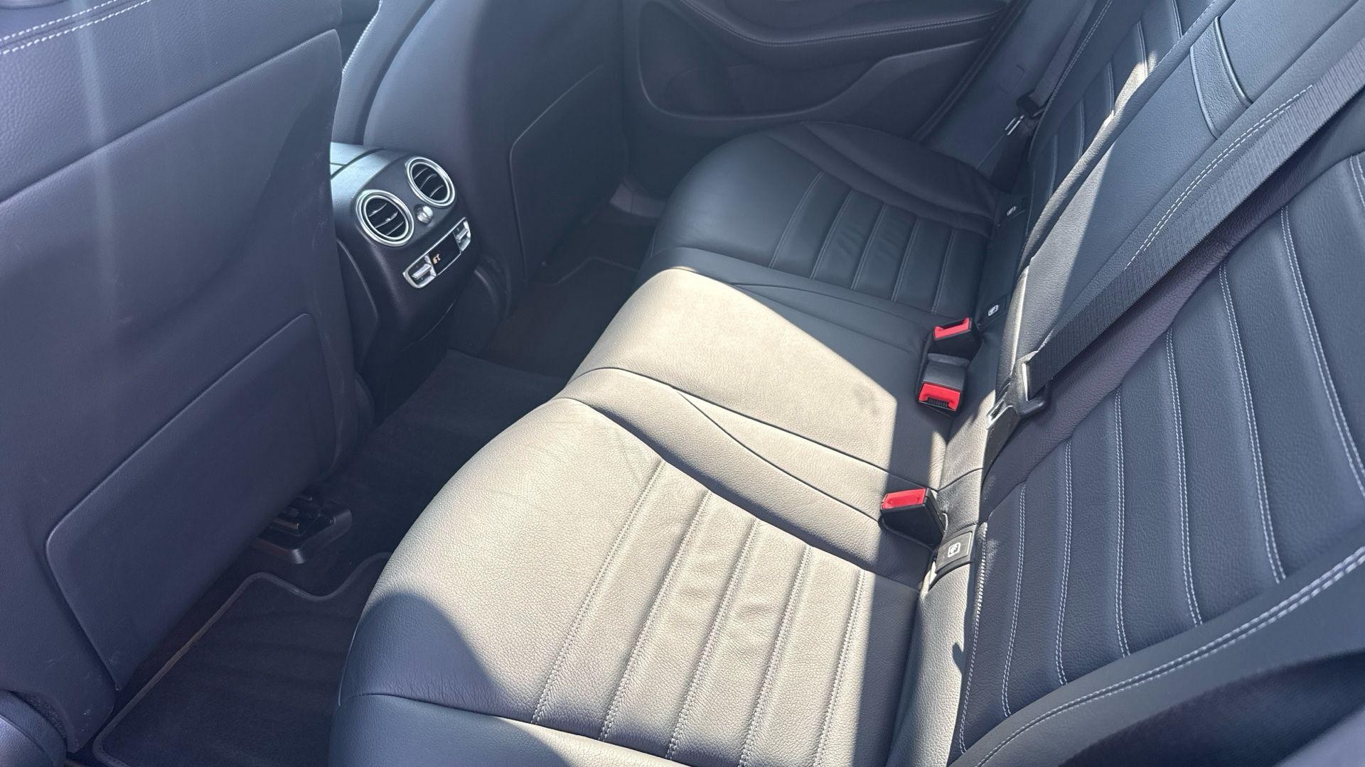 Mercedes-Benz GLC Image 66