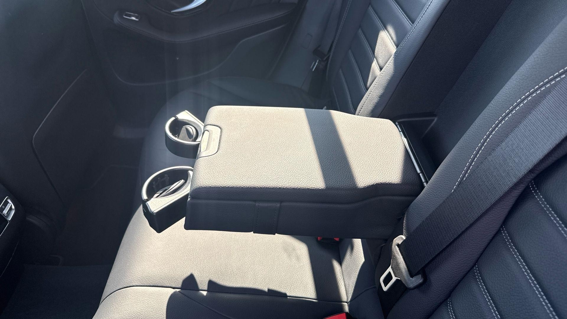 Mercedes-Benz GLC Image 67