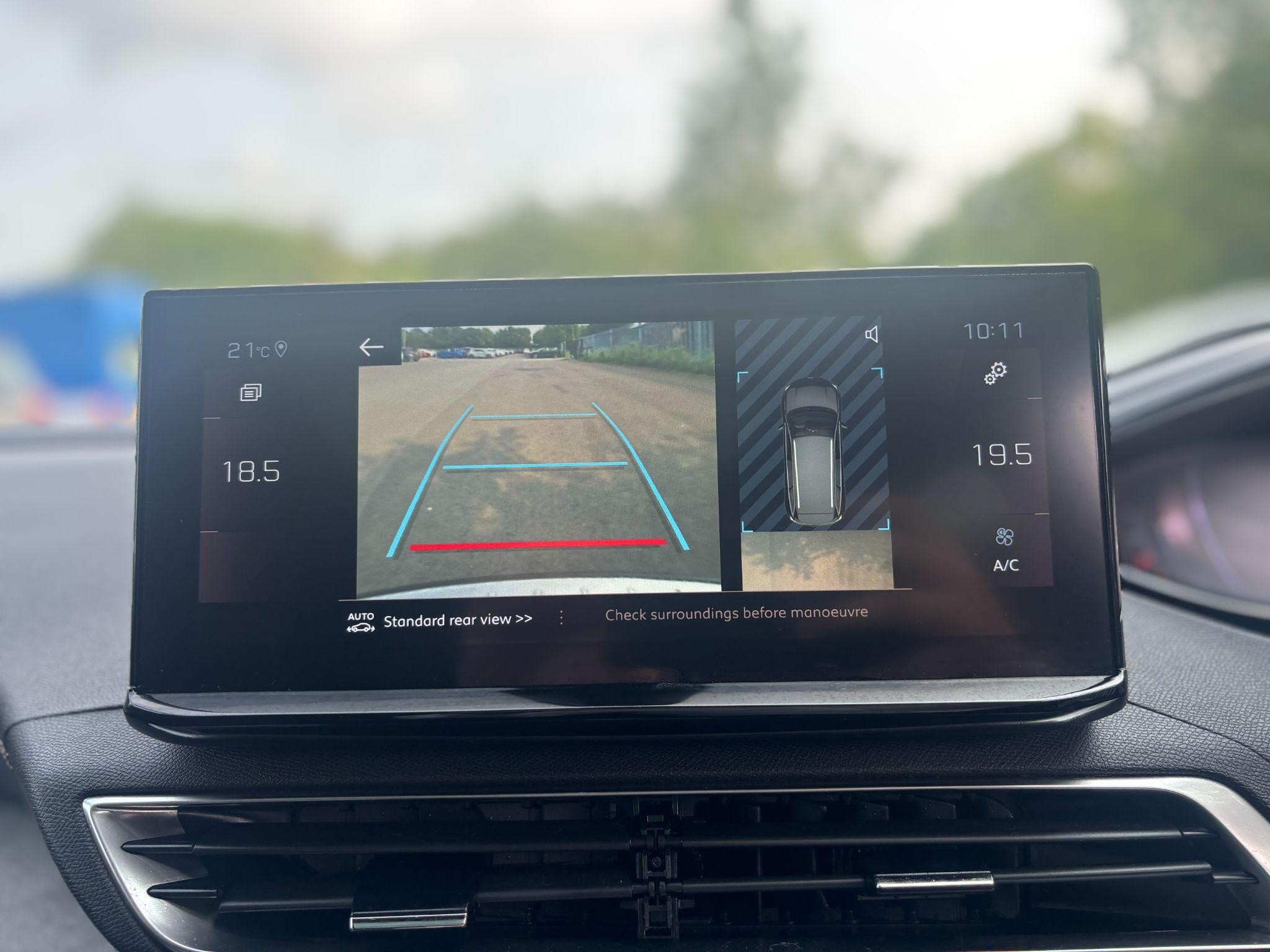 Peugeot 5008 Image 16