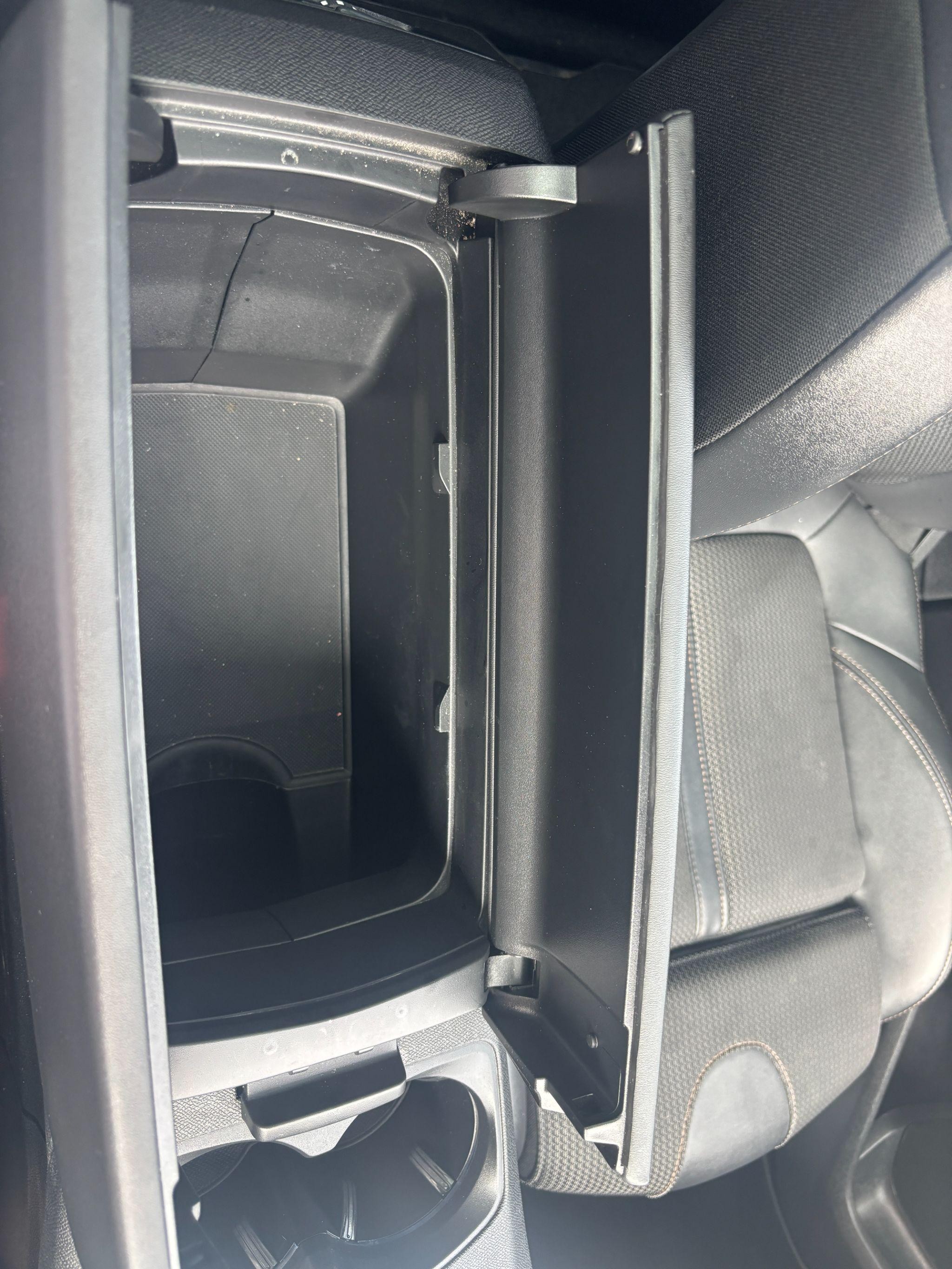 Peugeot 5008 Image 24