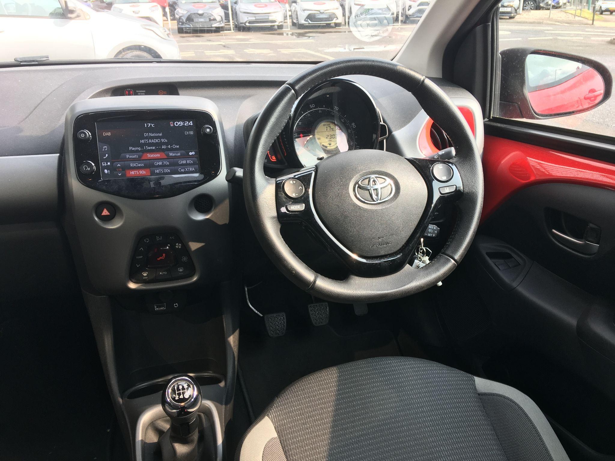 Toyota Aygo Image 14
