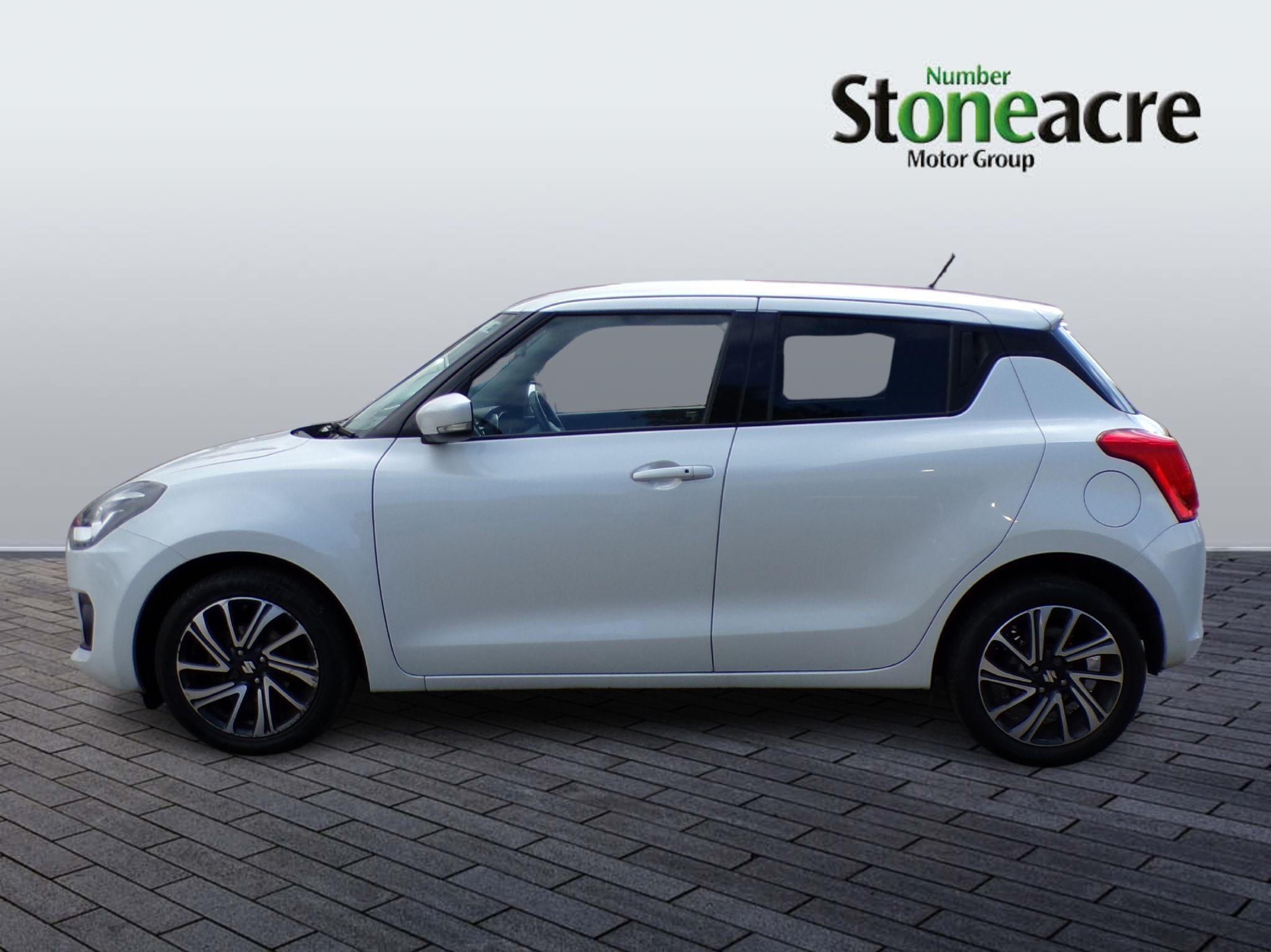 Suzuki Swift Image 5