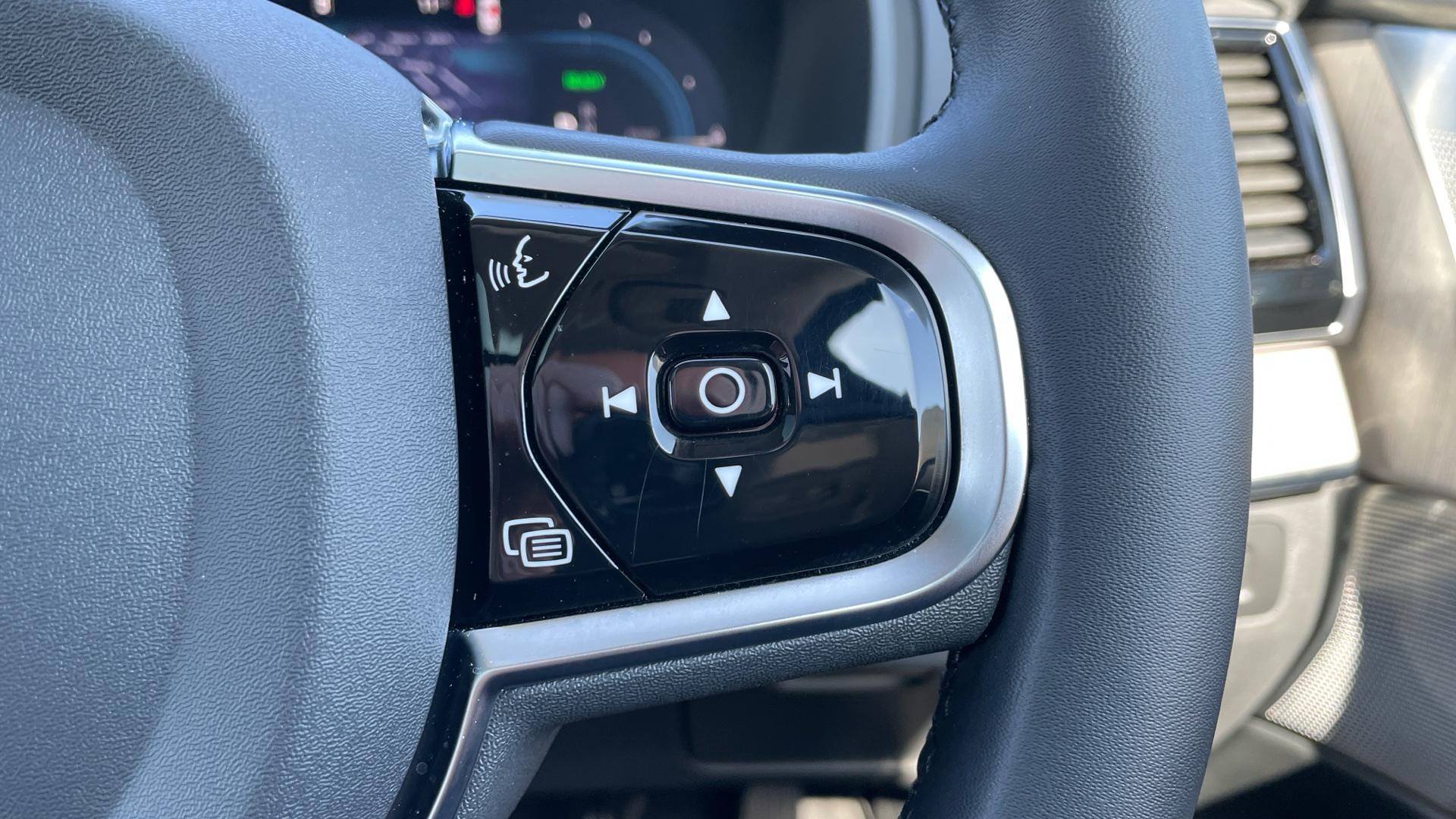 Volvo XC90 Image 19