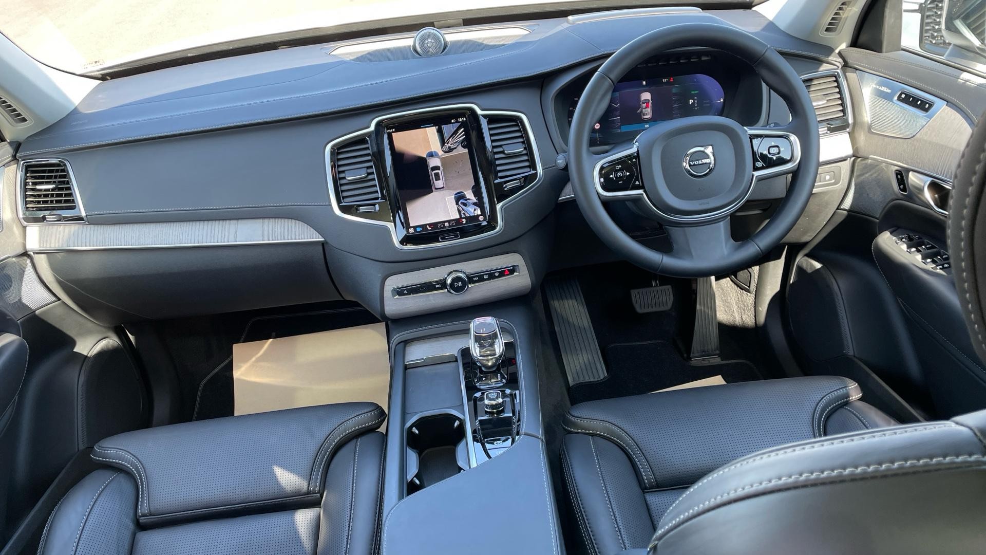 Volvo XC90 Image 20