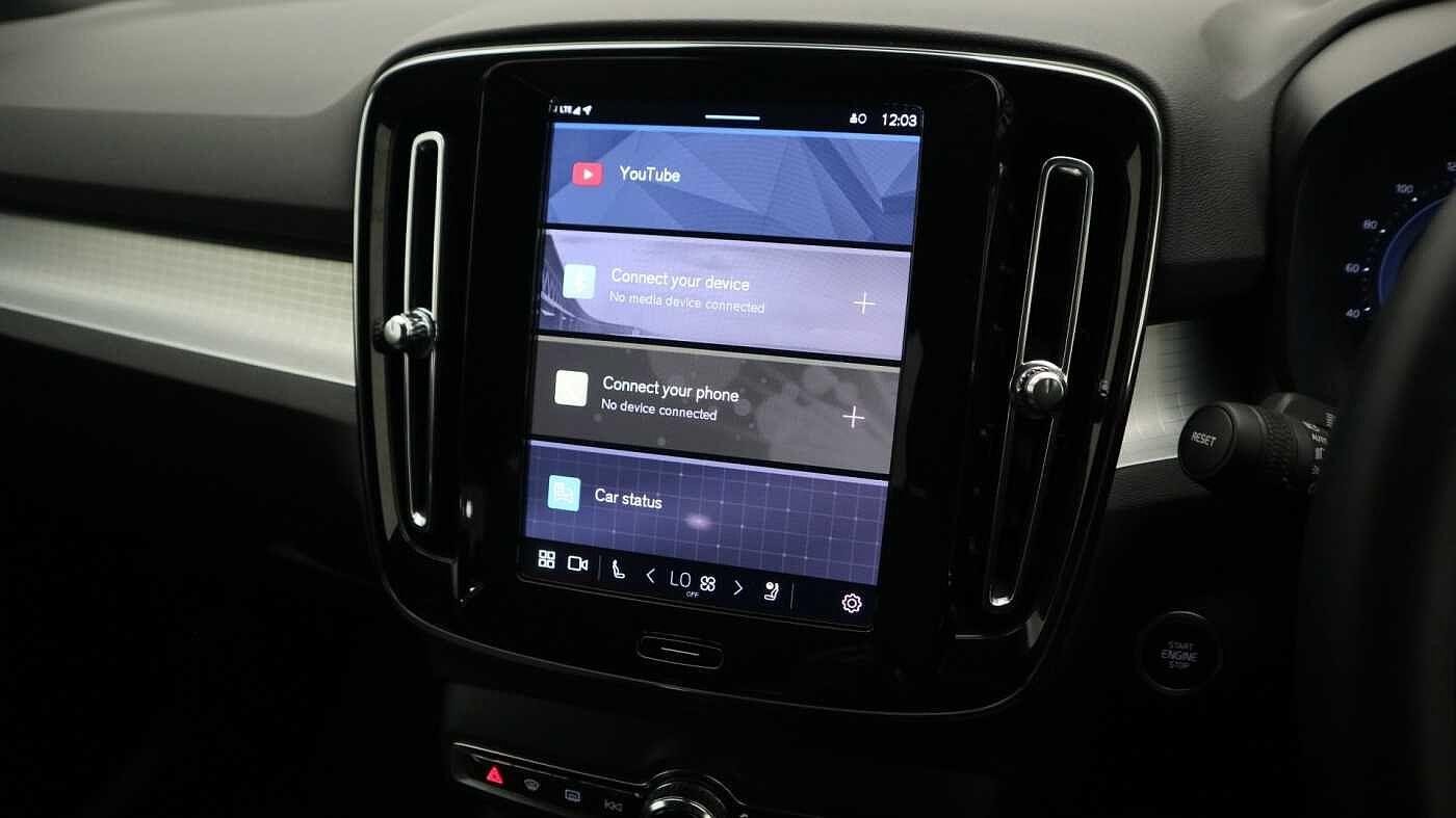 Volvo XC40 Image 11