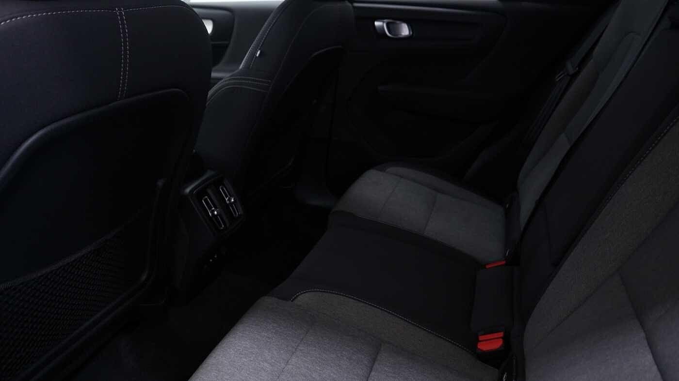 Volvo XC40 Image 13