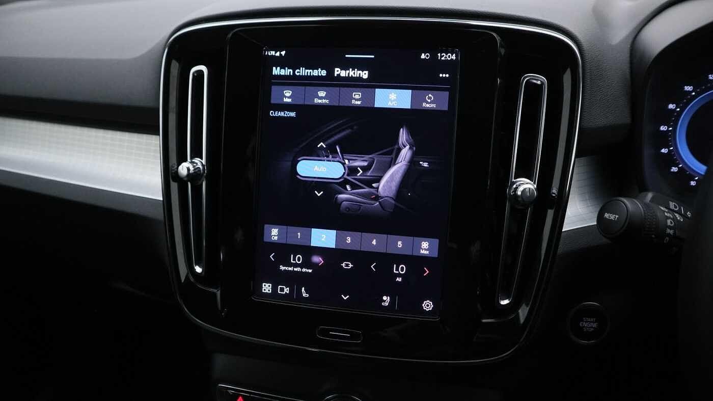 Volvo XC40 Image 28