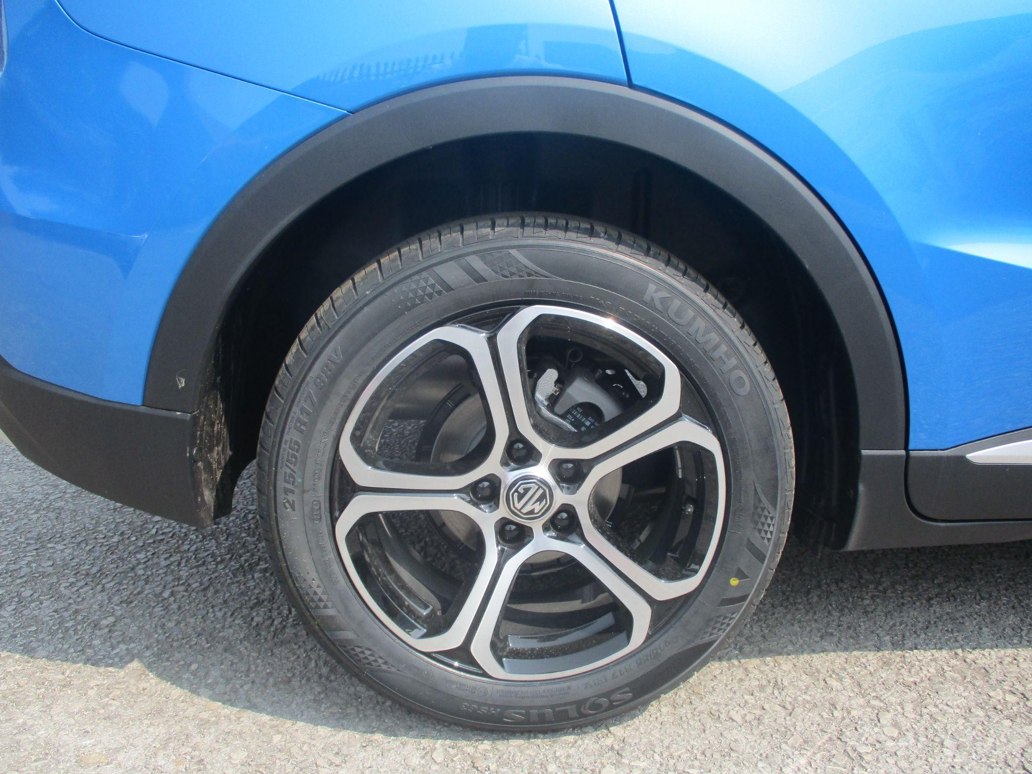 MG ZS Image 9