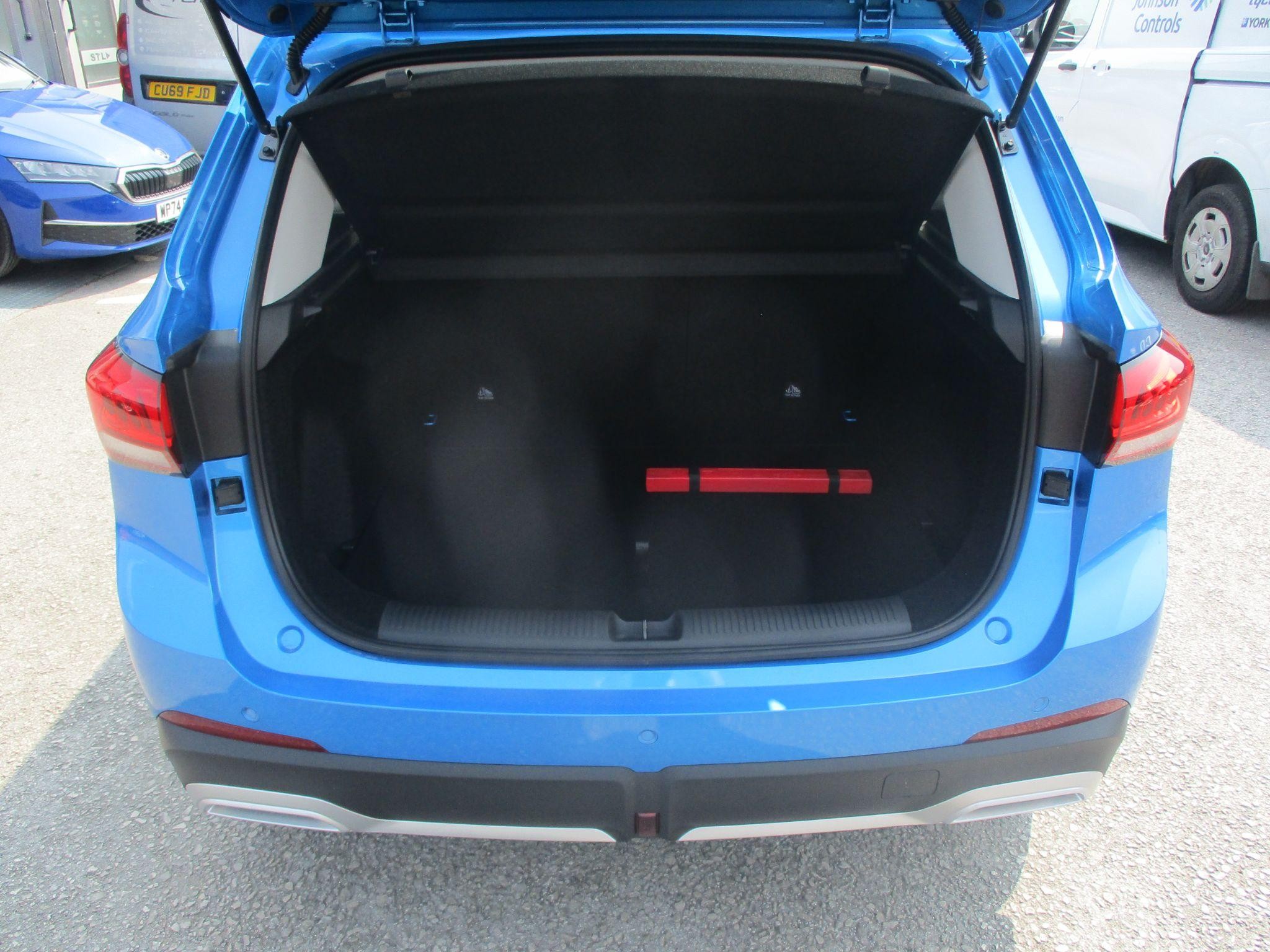 MG ZS Image 10