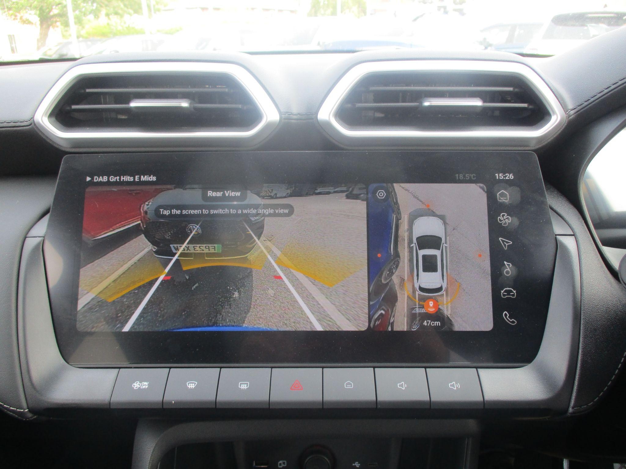 MG ZS Image 16