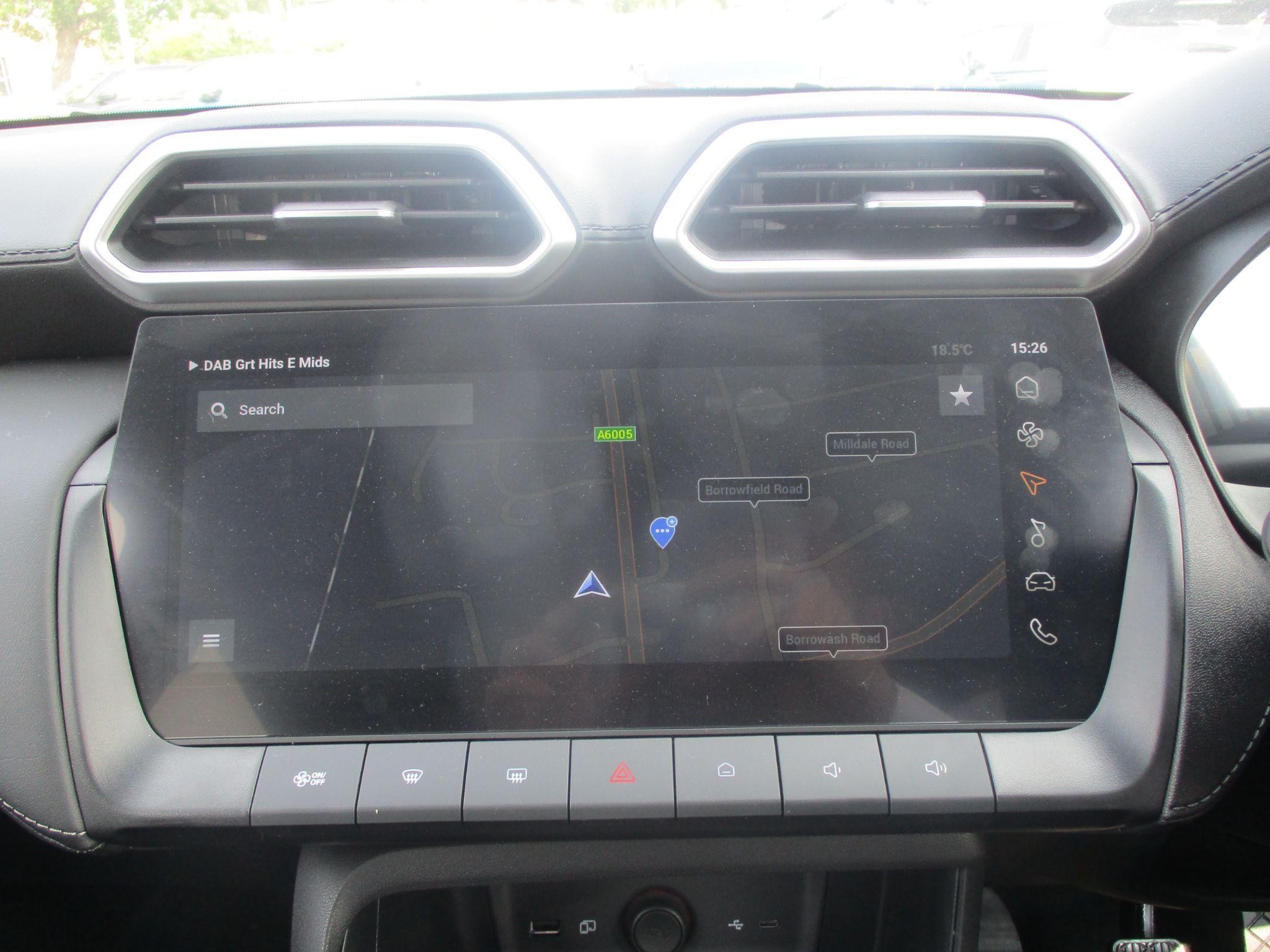 MG ZS Image 18