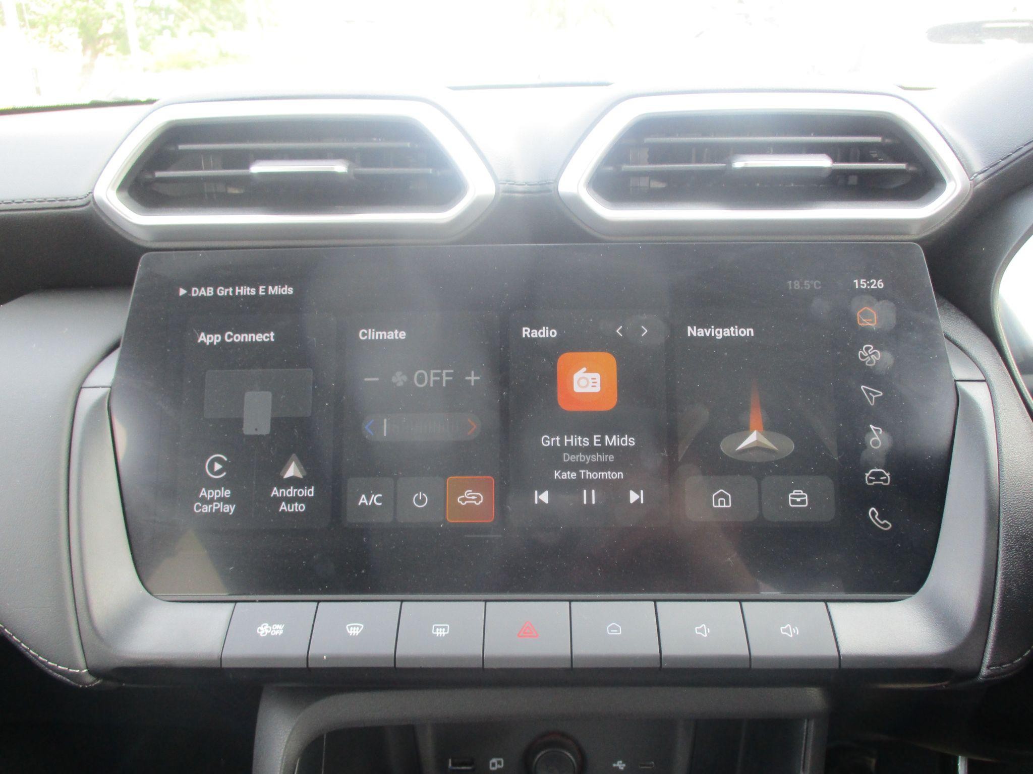 MG ZS Image 19