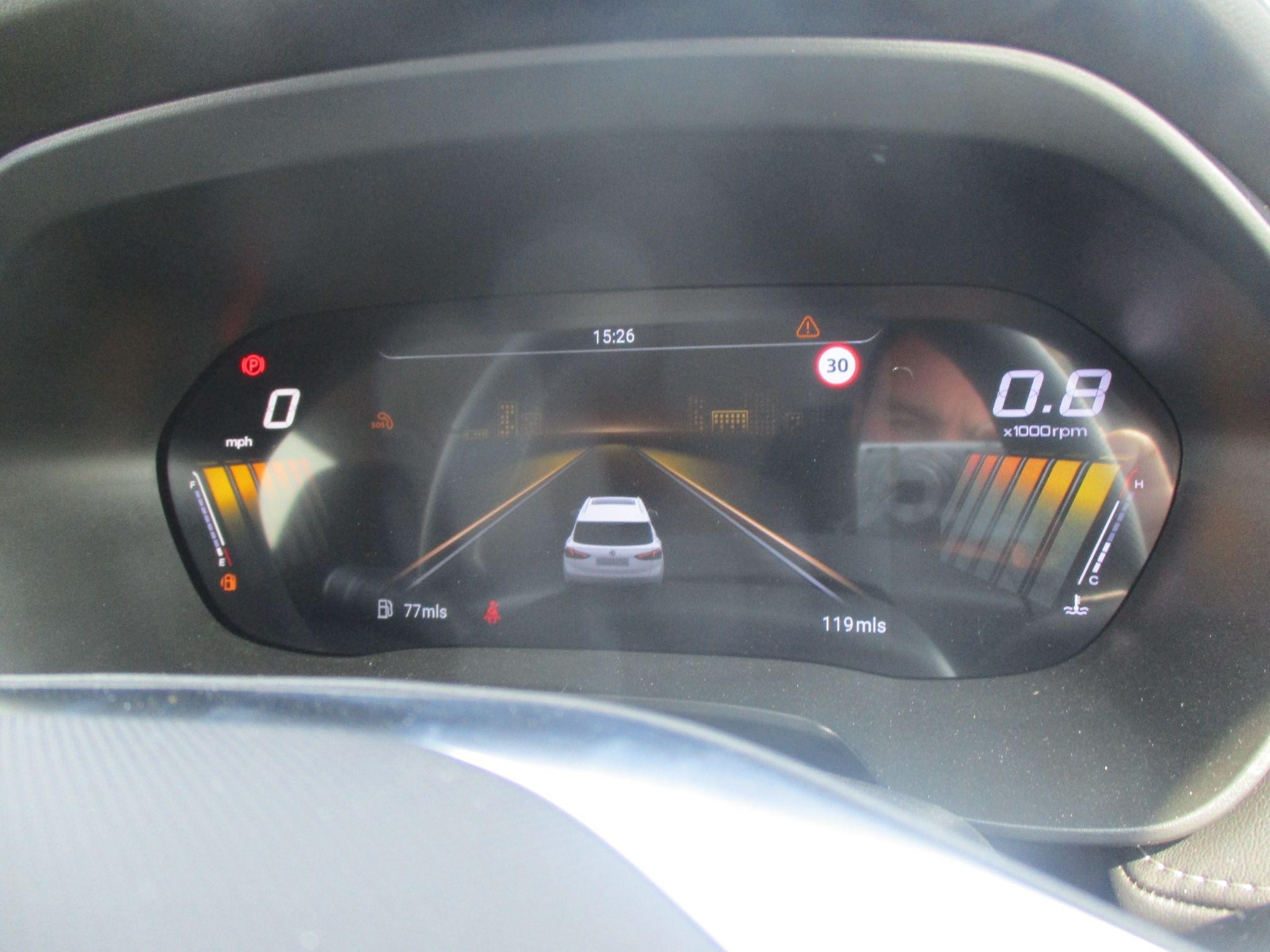 MG ZS Image 21