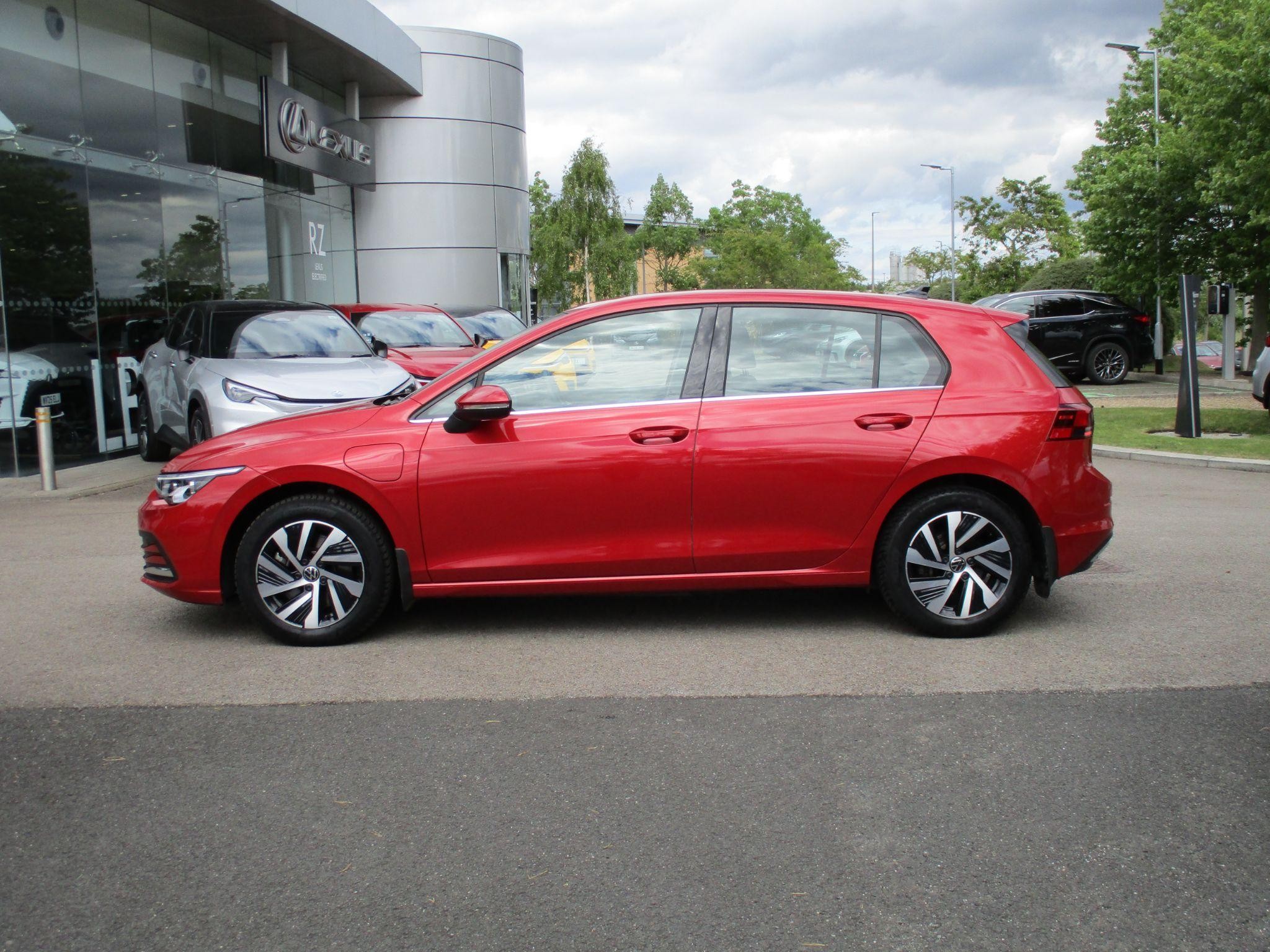 Volkswagen Golf Image 13