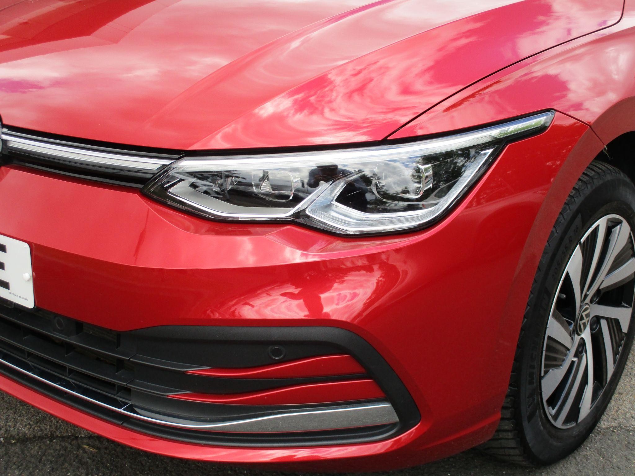 Volkswagen Golf Image 20