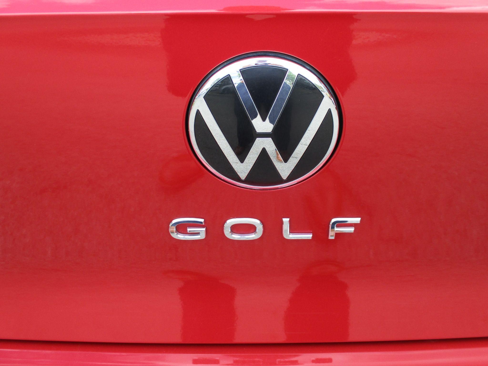 Volkswagen Golf Image 22
