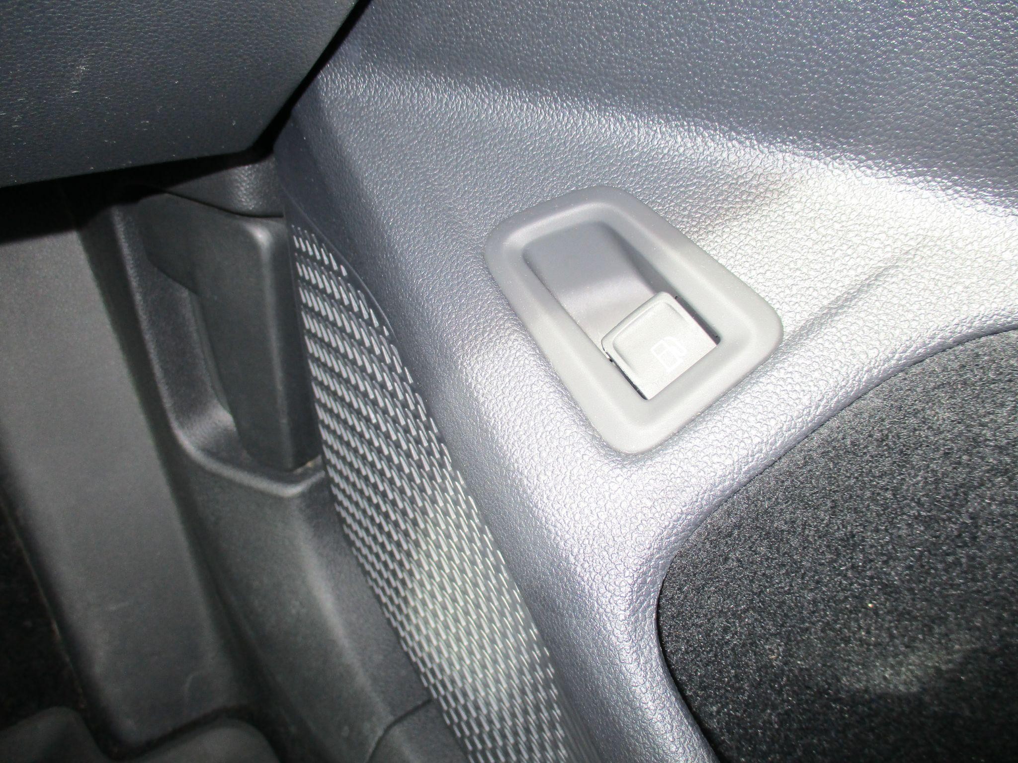 Volkswagen Golf Image 49