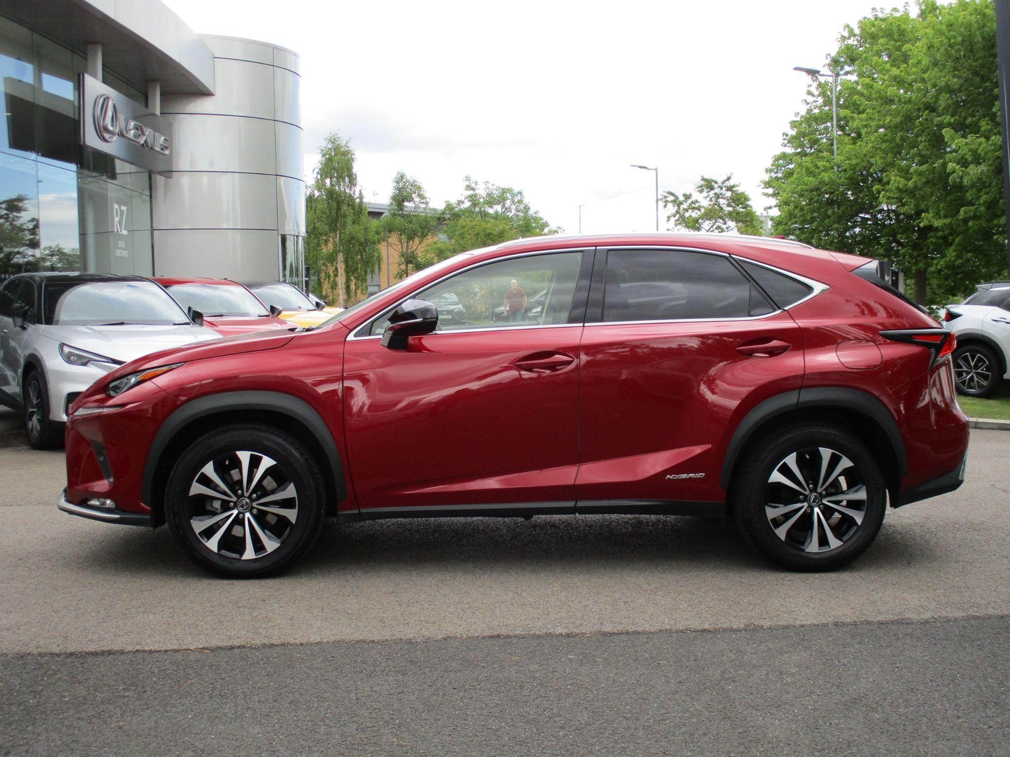 Lexus NX Image 13