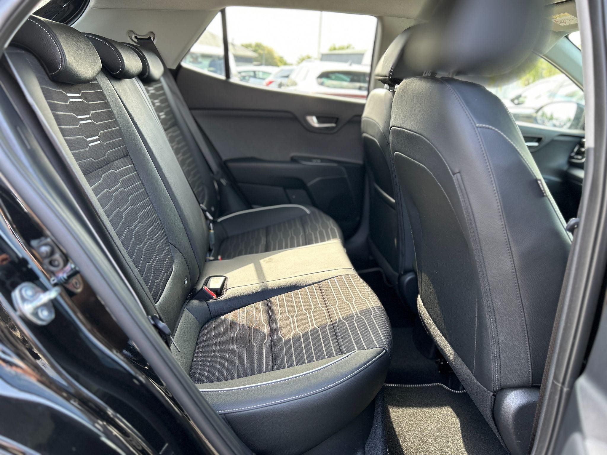 Kia Stonic Image 16